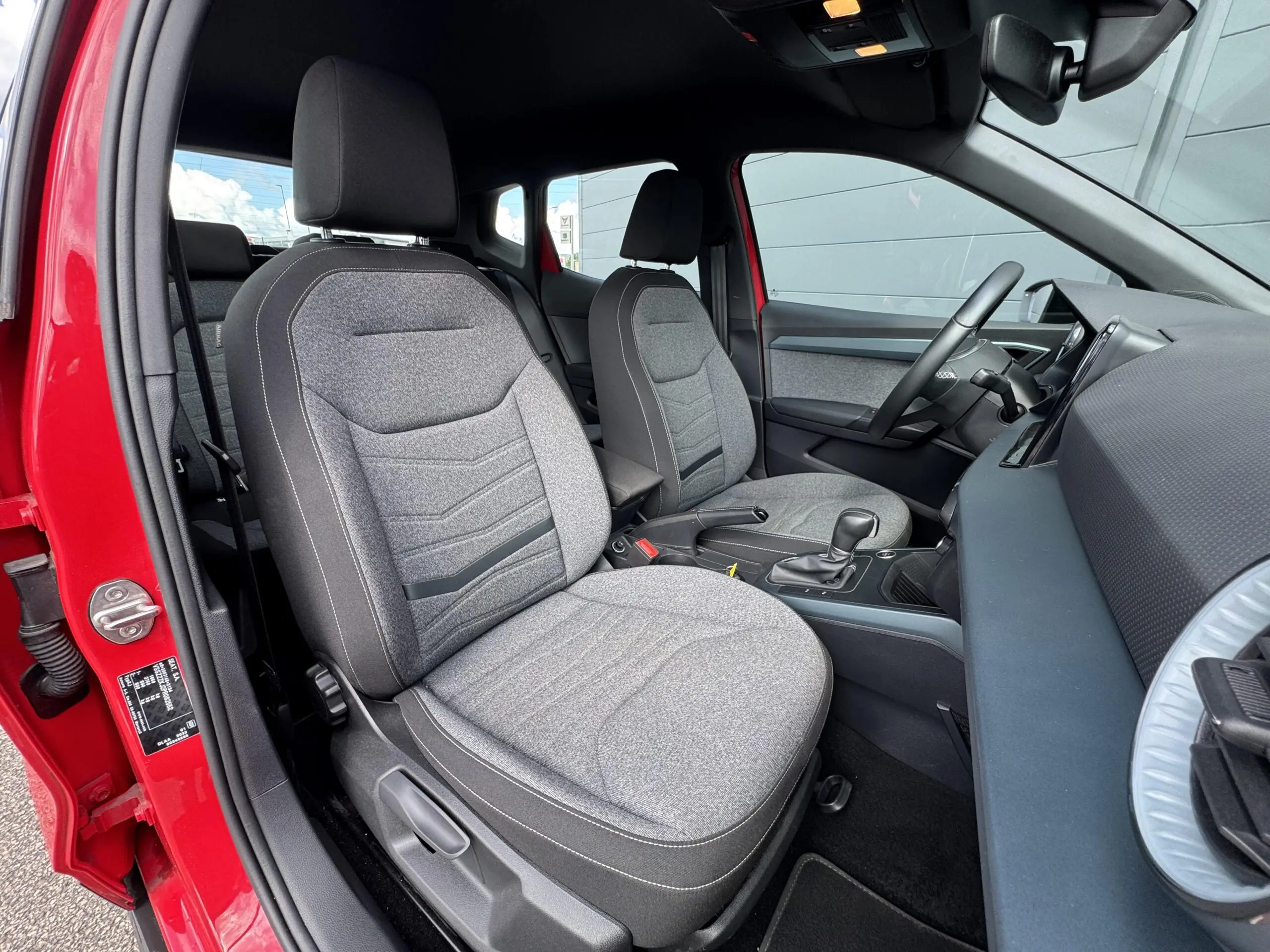 SEAT_ARONA
