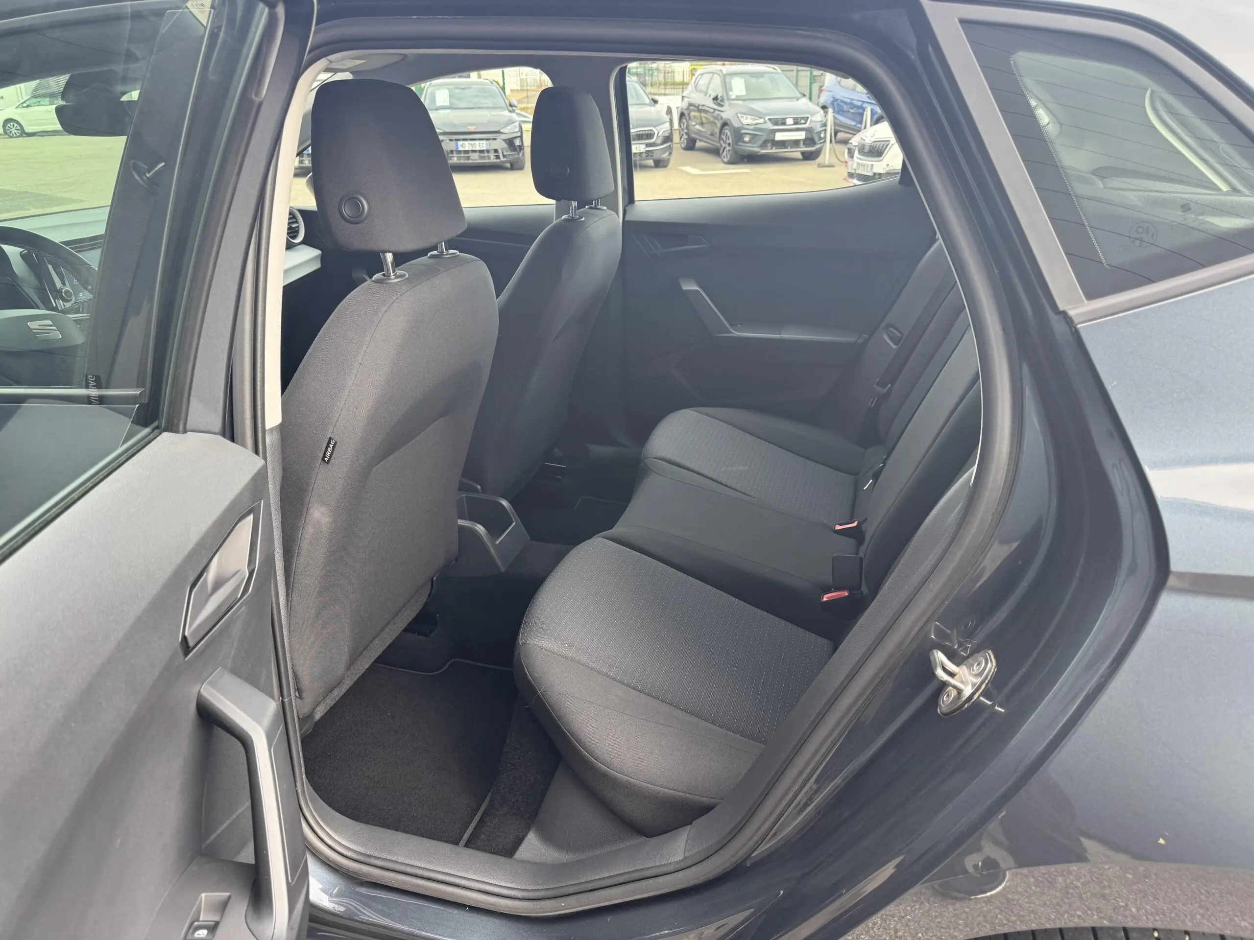 SEAT_IBIZA