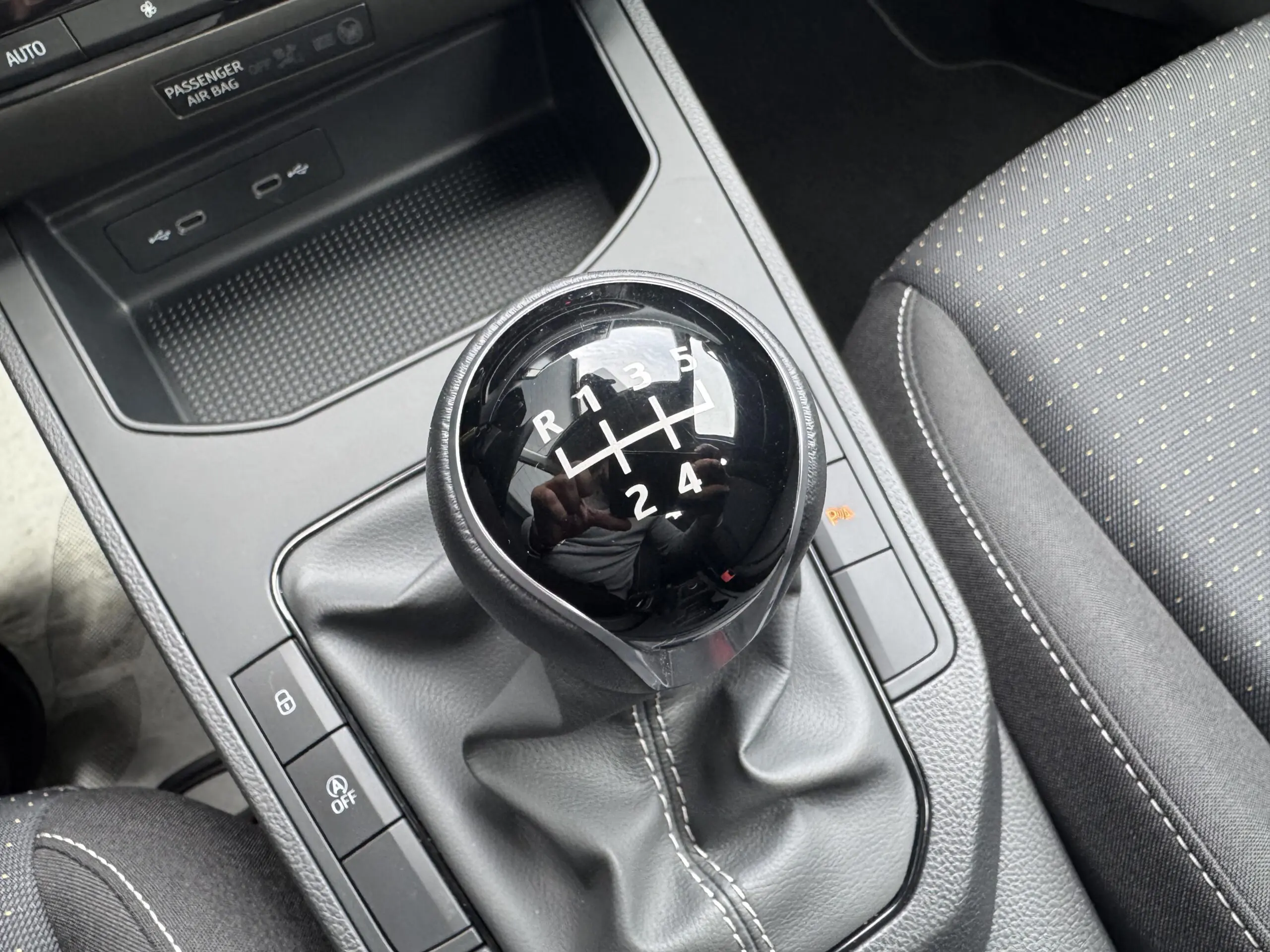 SEAT_IBIZA