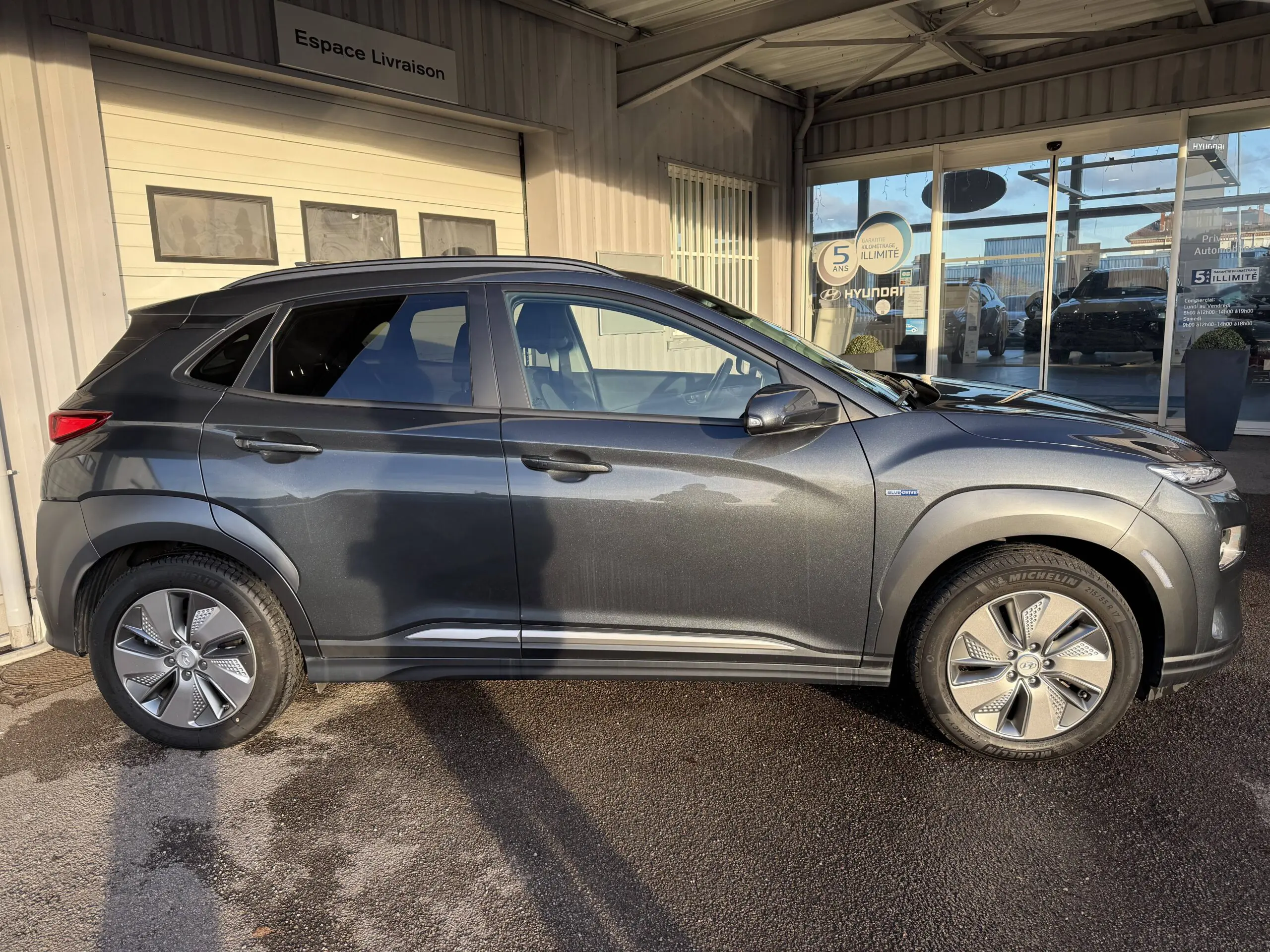 HYUNDAI_KONA-ELECTRIC_PROFIL-DROIT