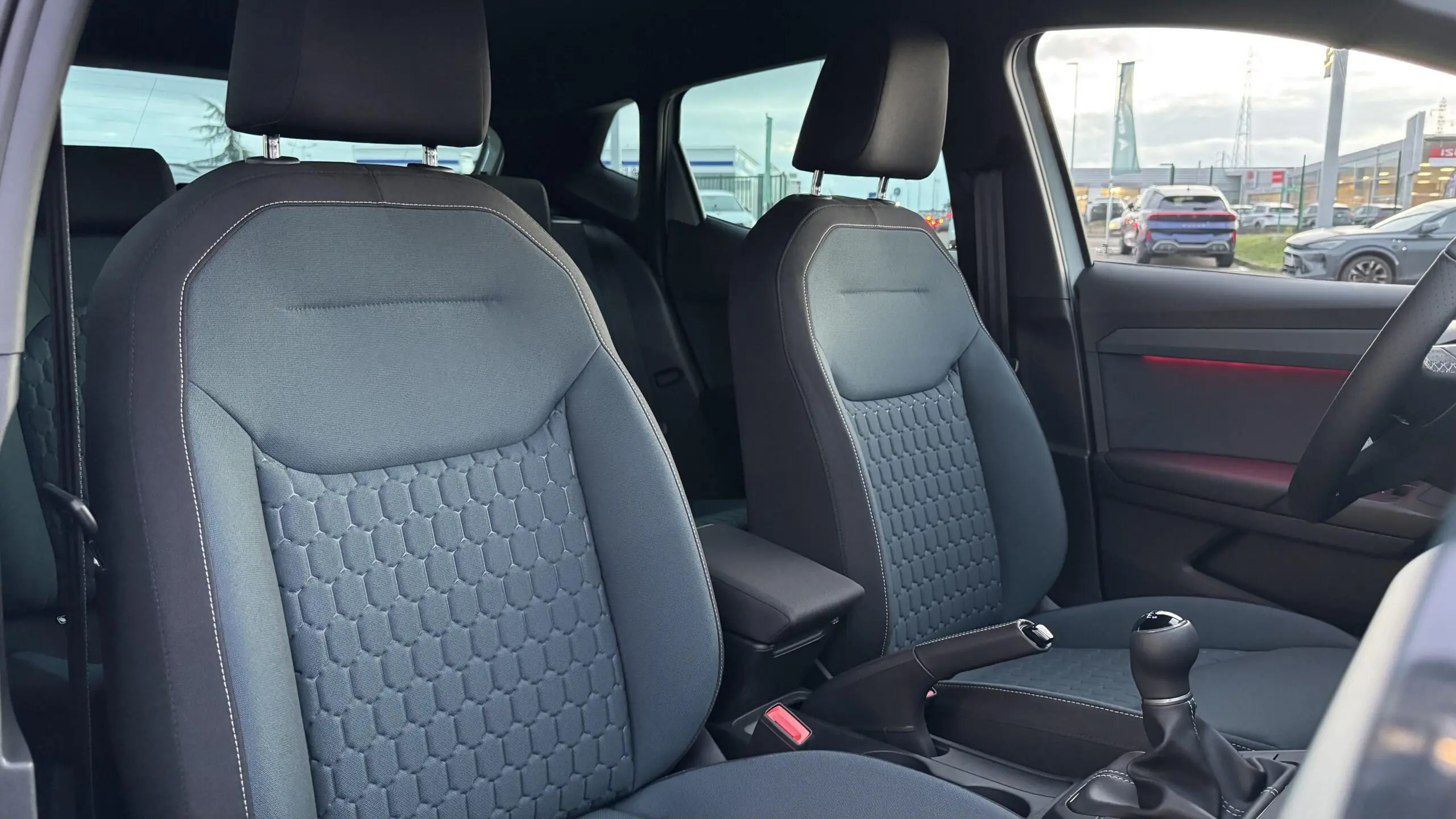 SEAT_IBIZA_SIEGE-CONDUCTEUR