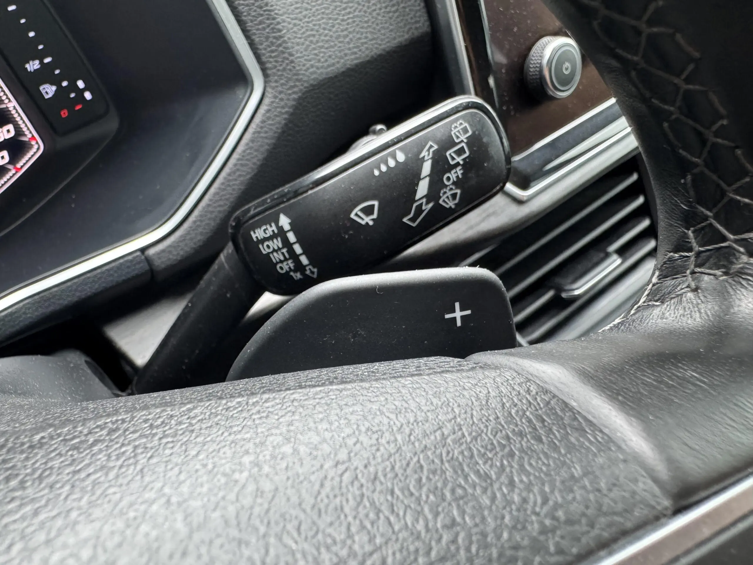 SEAT_TARRACO