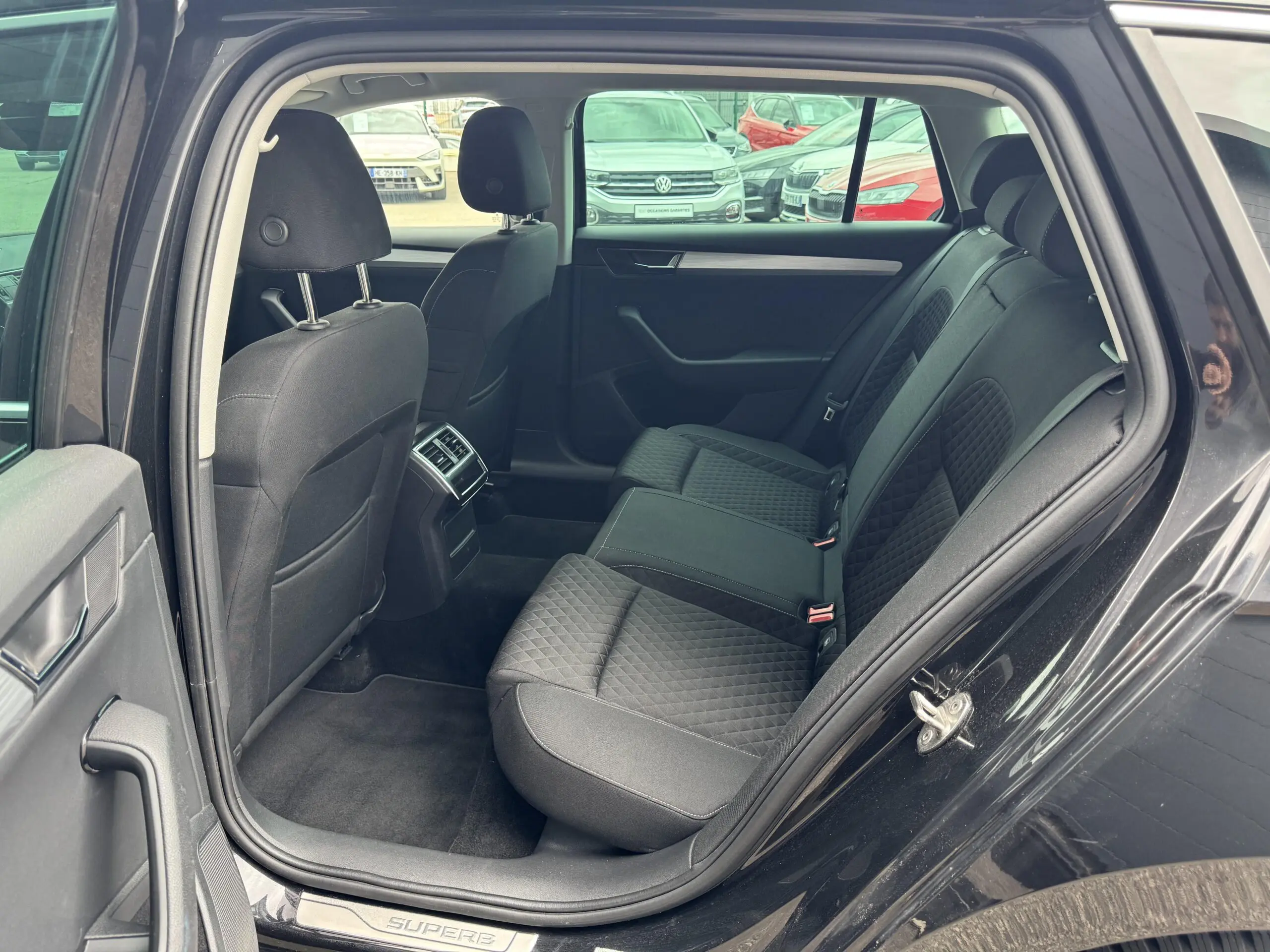 SKODA_SUPERB-COMBI