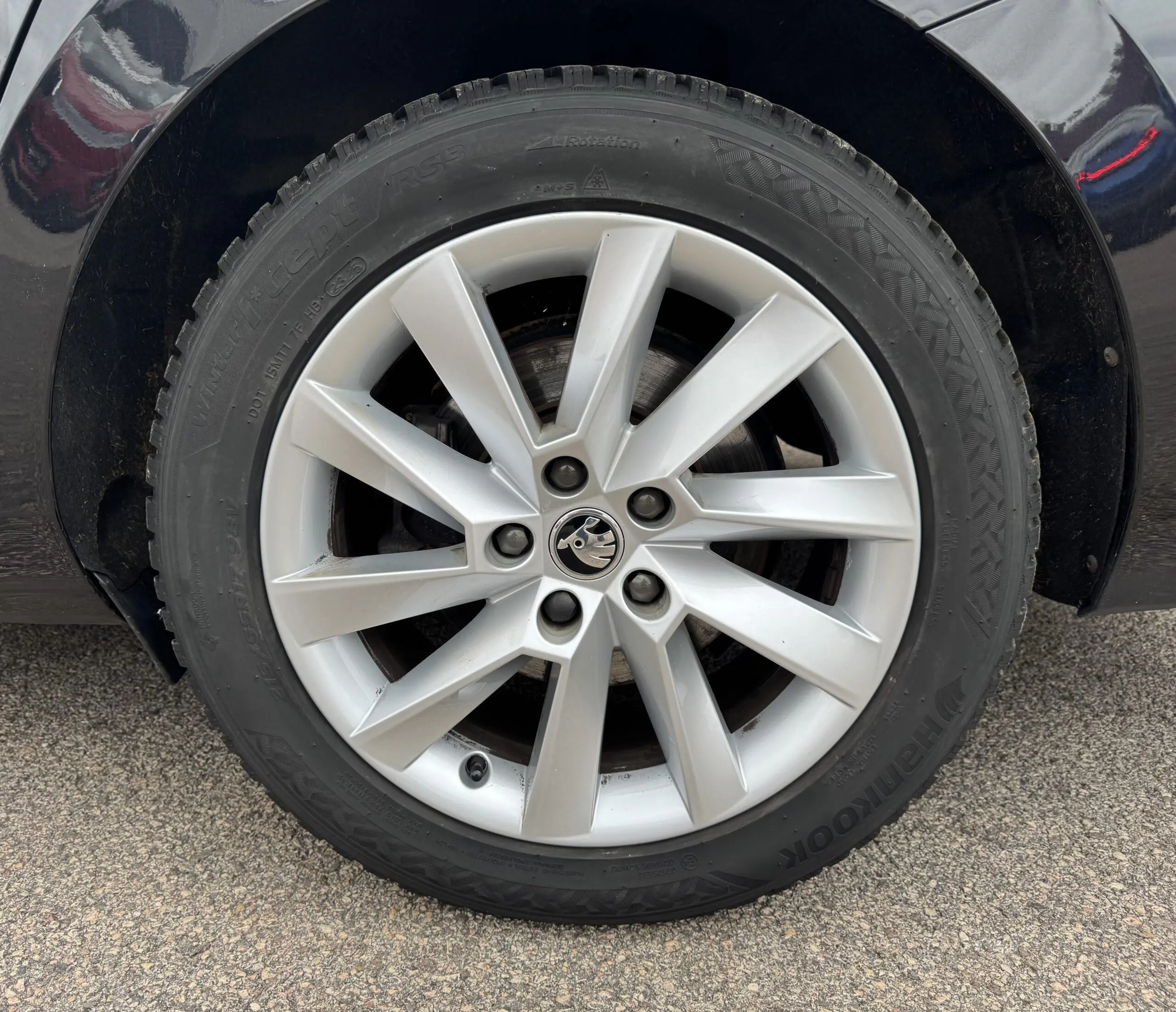 SKODA_SUPERB-COMBI