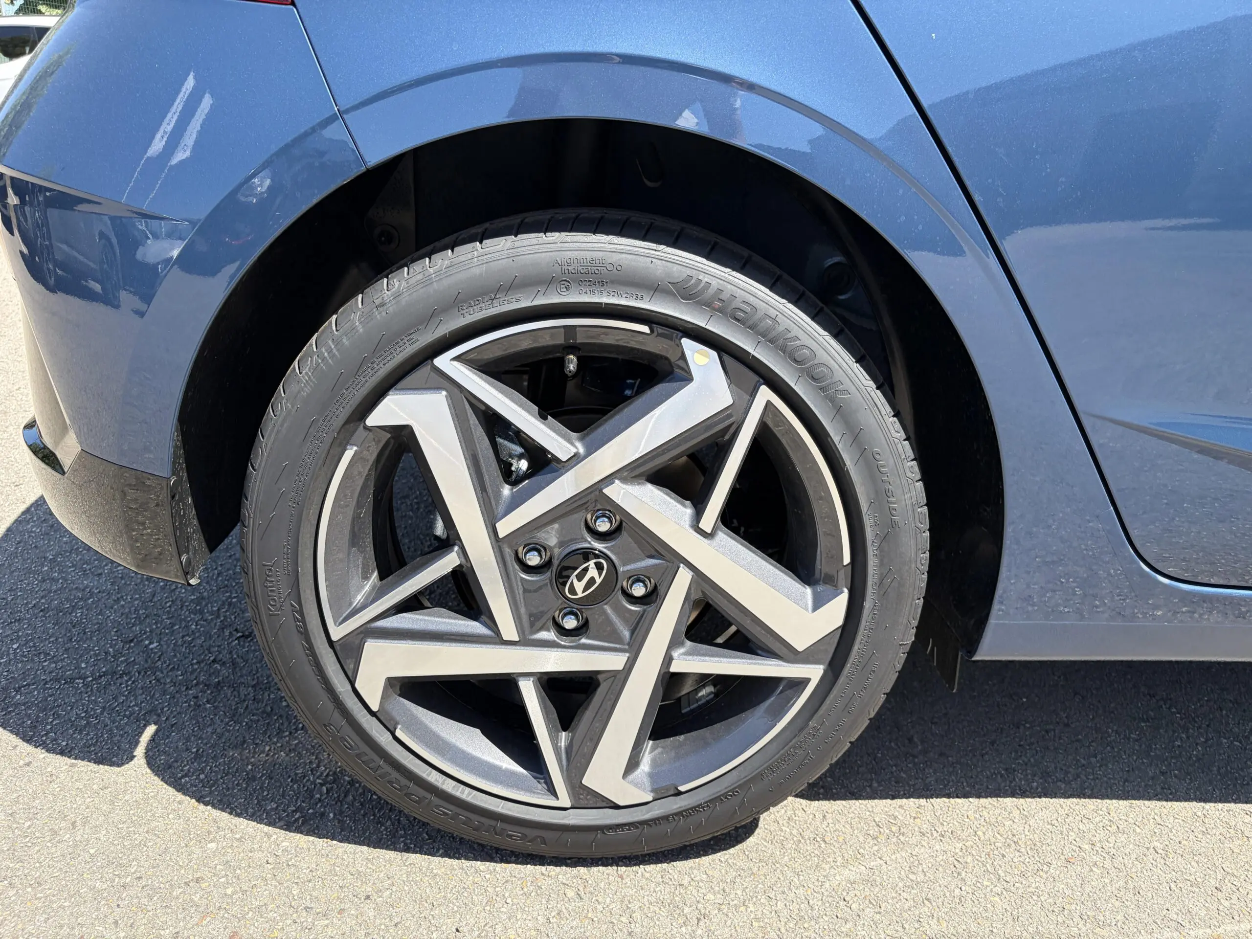 HYUNDAI_I20