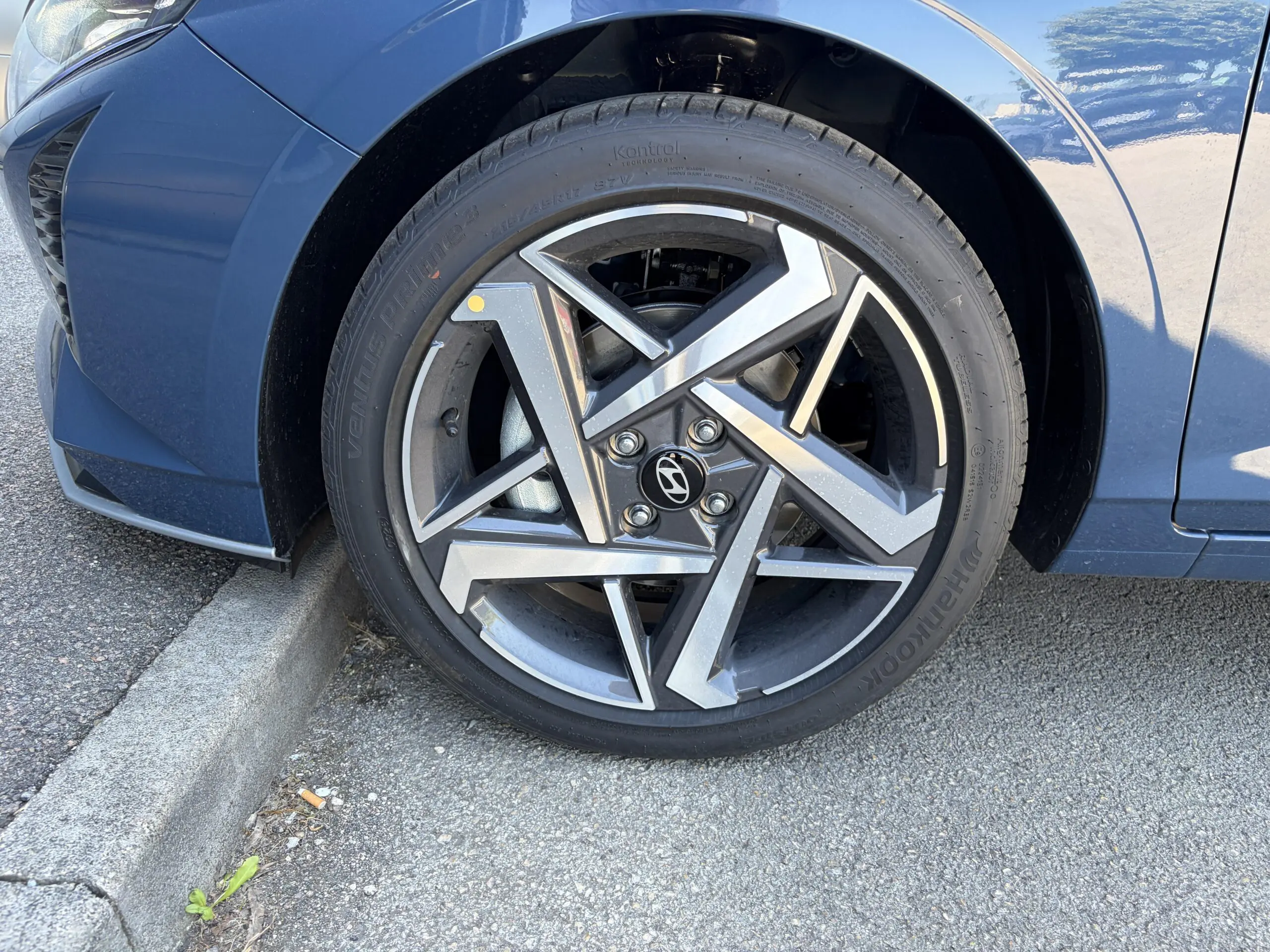 HYUNDAI_I20