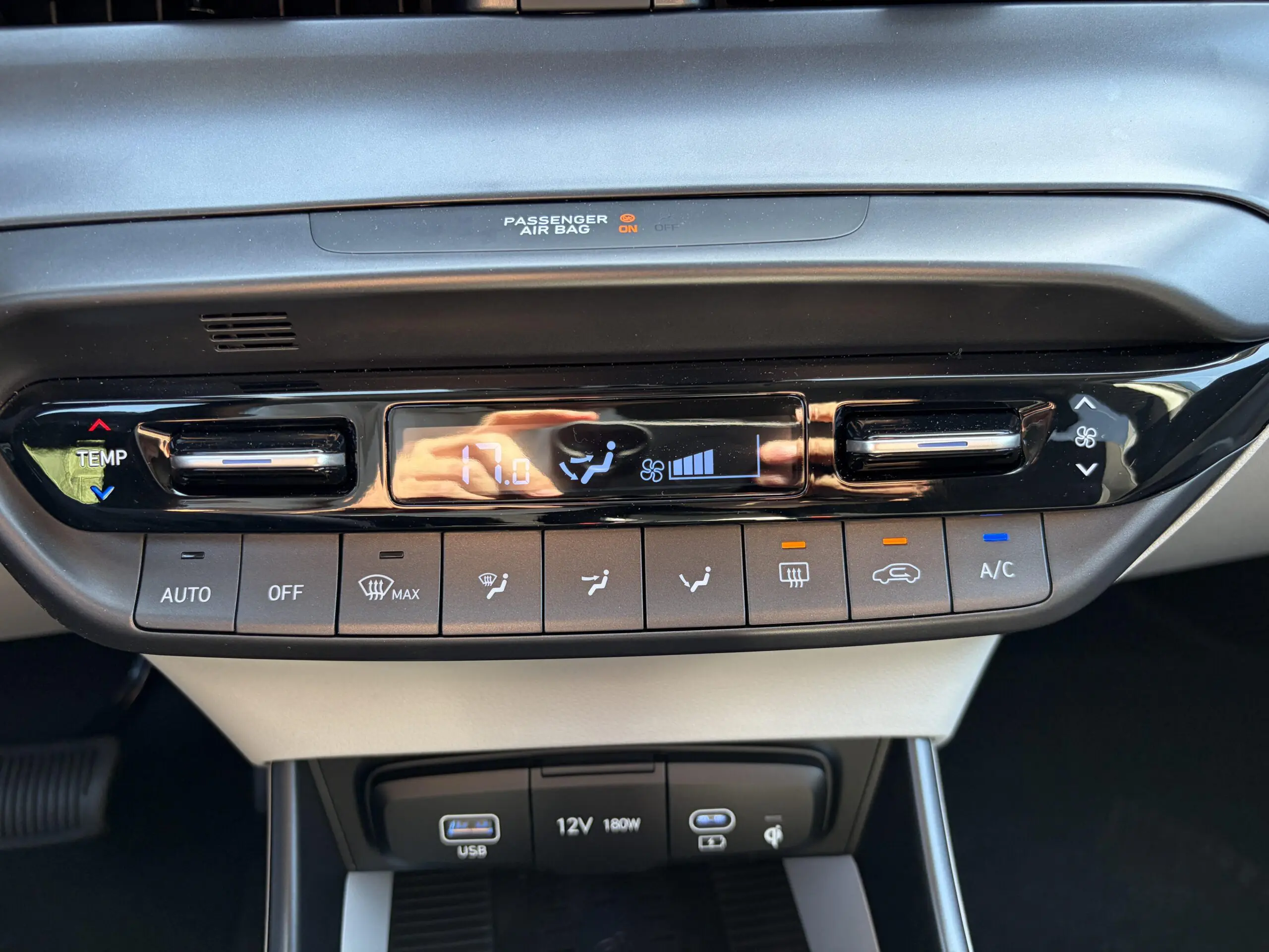 HYUNDAI_I20