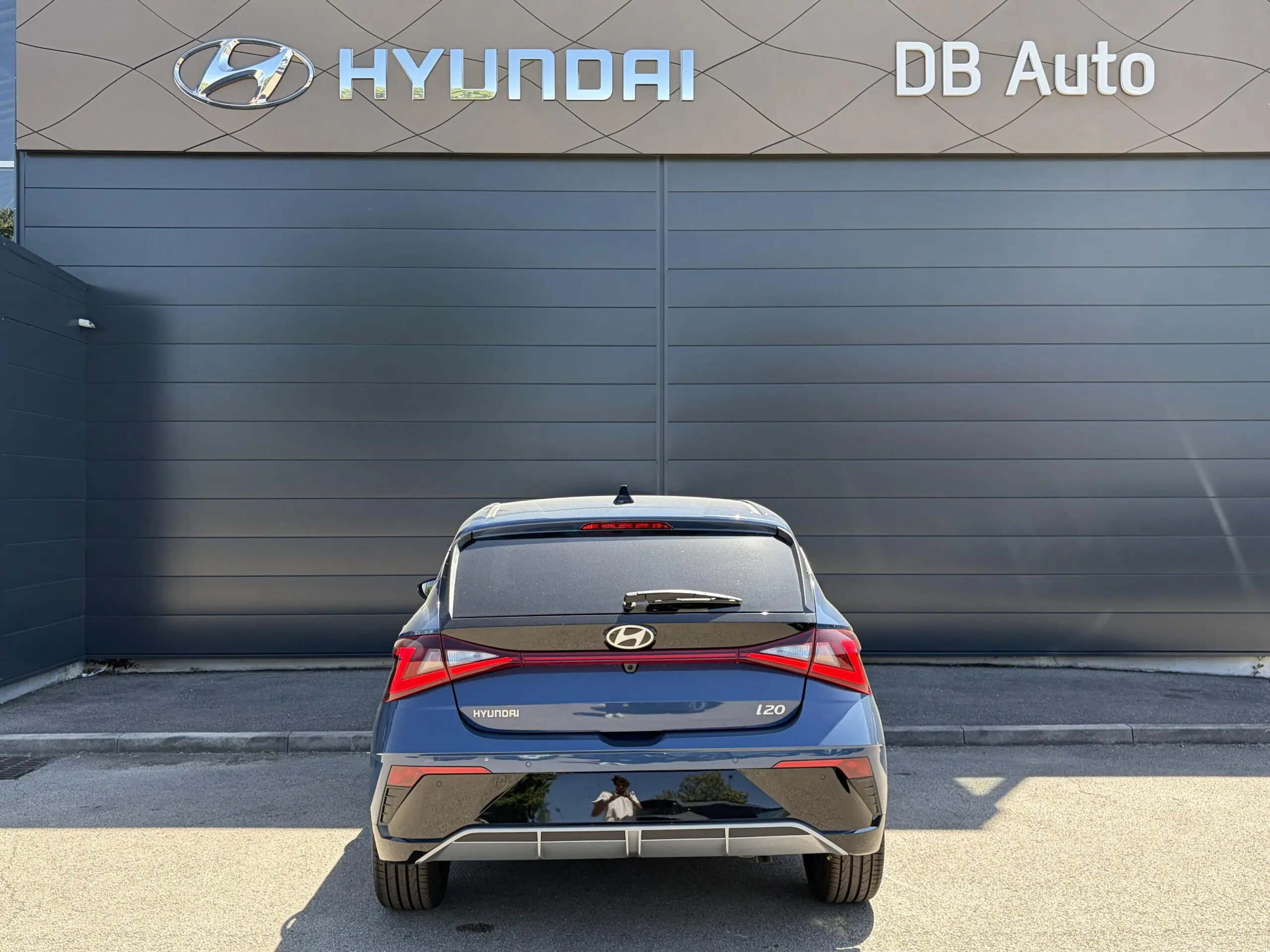 HYUNDAI_I20_FACE-ARRIERE