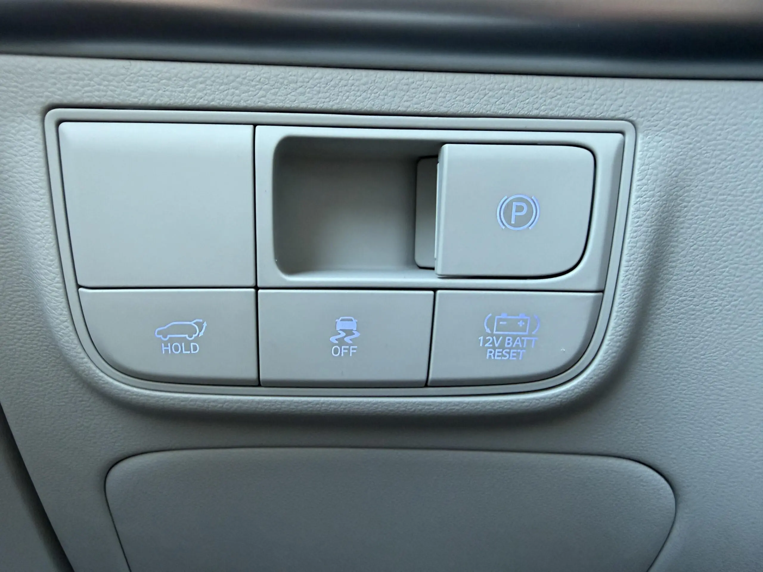 HYUNDAI_TUCSON