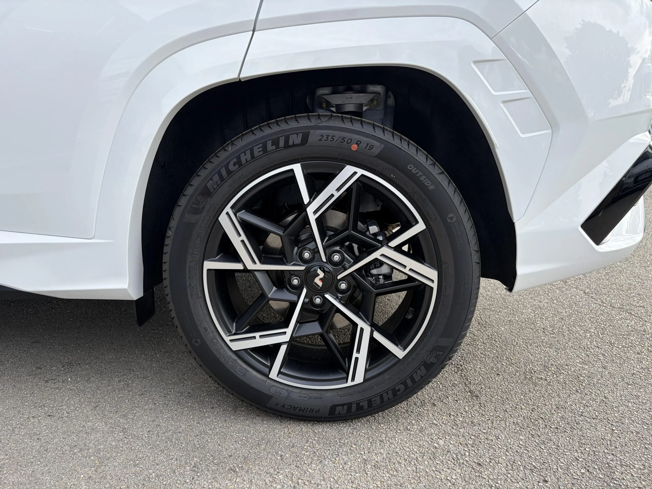HYUNDAI_TUCSON