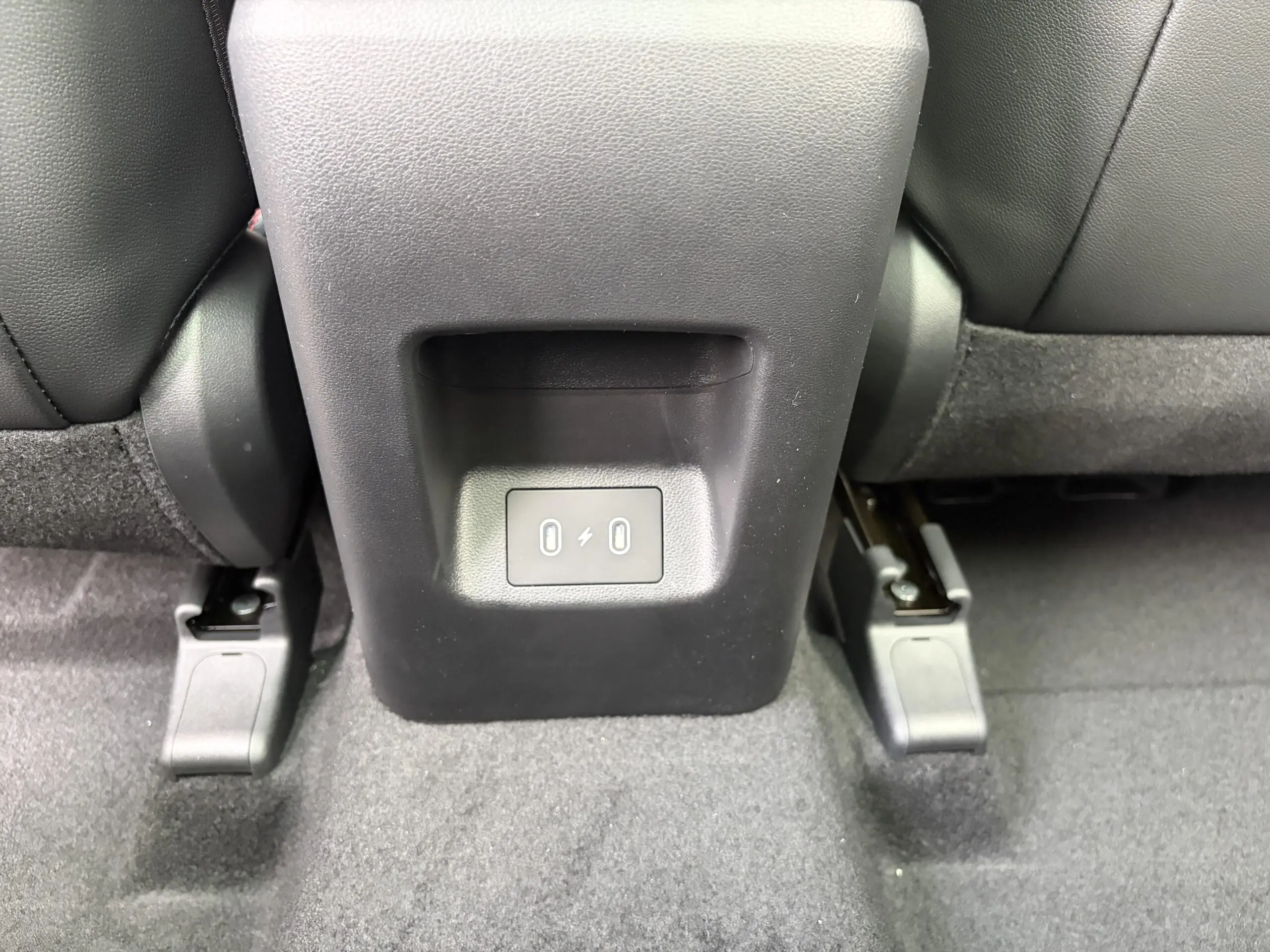 HYUNDAI_TUCSON