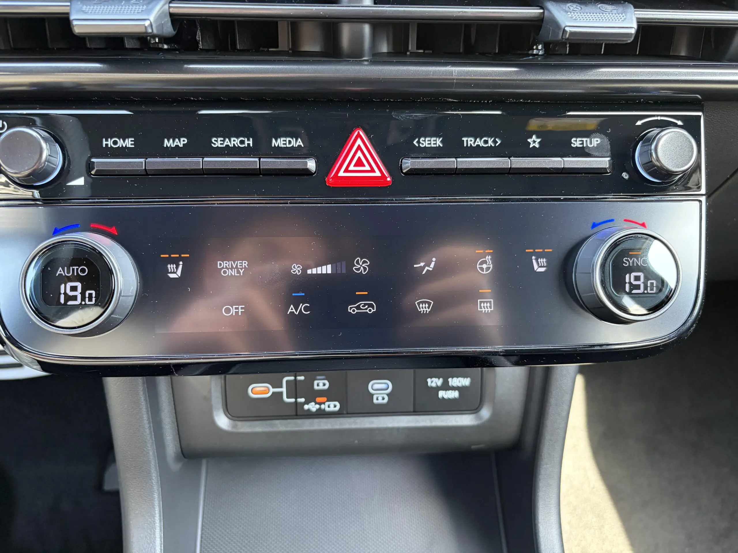 HYUNDAI_TUCSON