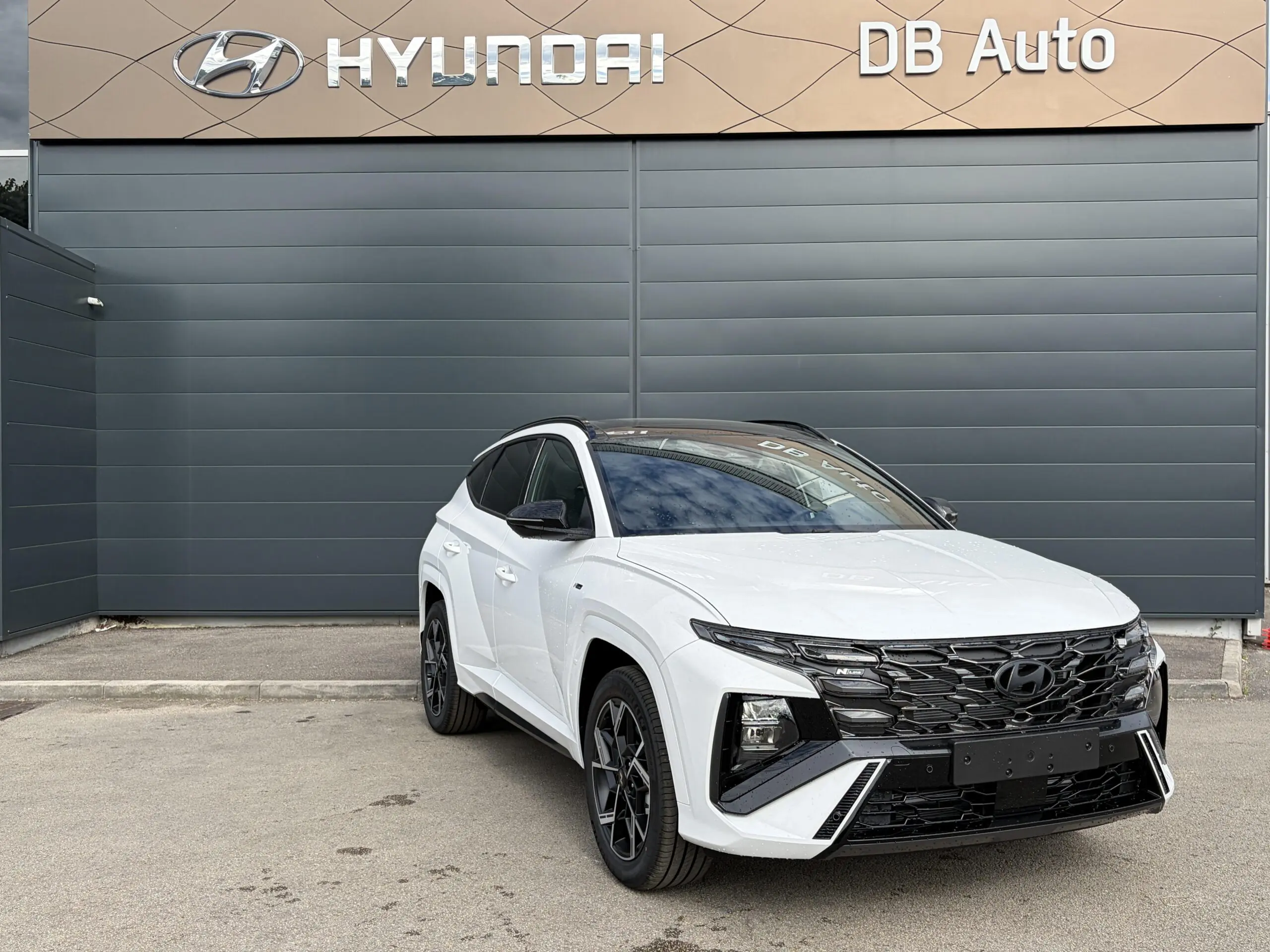 HYUNDAI_TUCSON_34-AVANT-DROIT