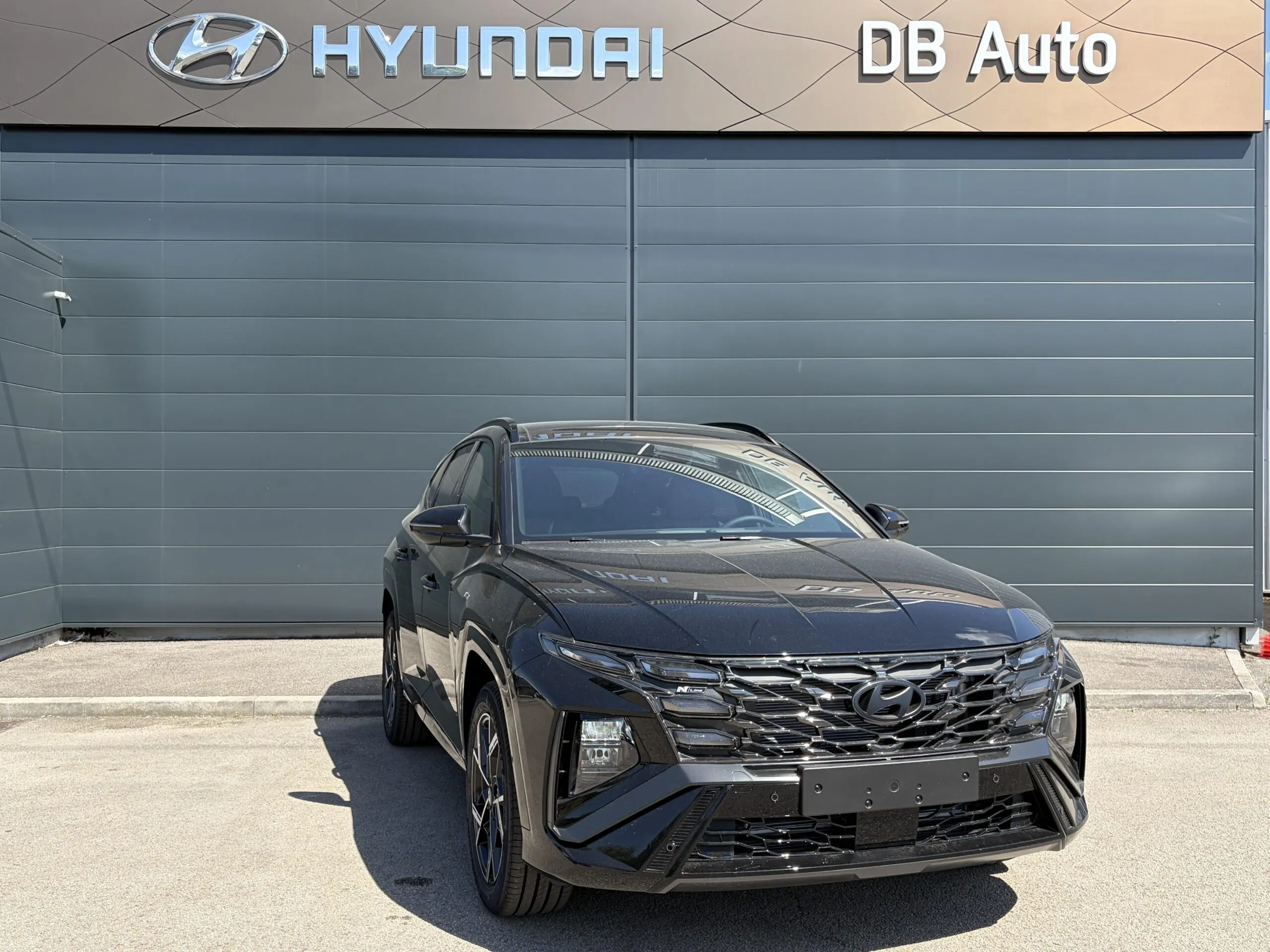 HYUNDAI_TUCSON_34-AVANT-DROIT