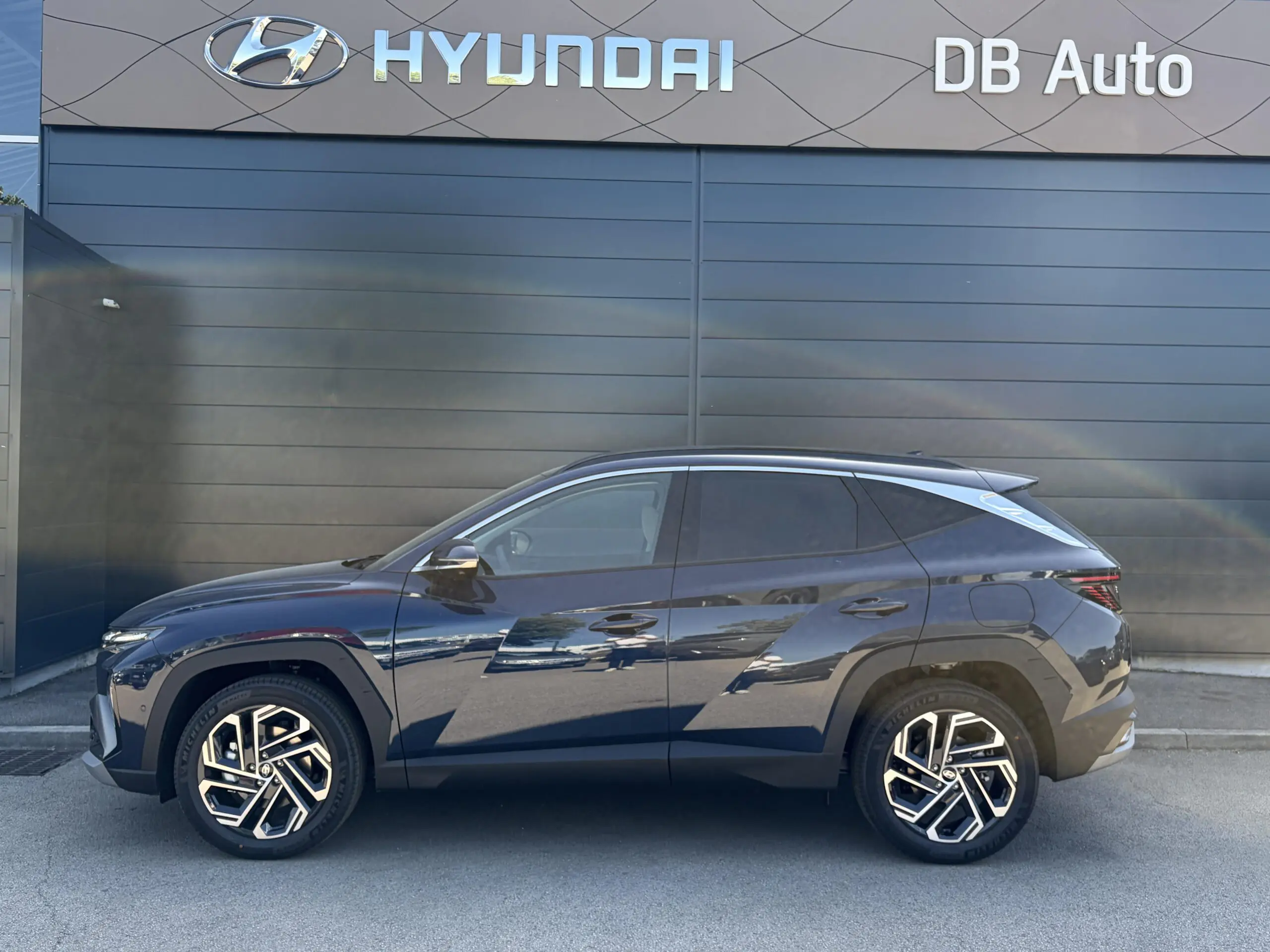 HYUNDAI_TUCSON_PROFIL-GAUCHE