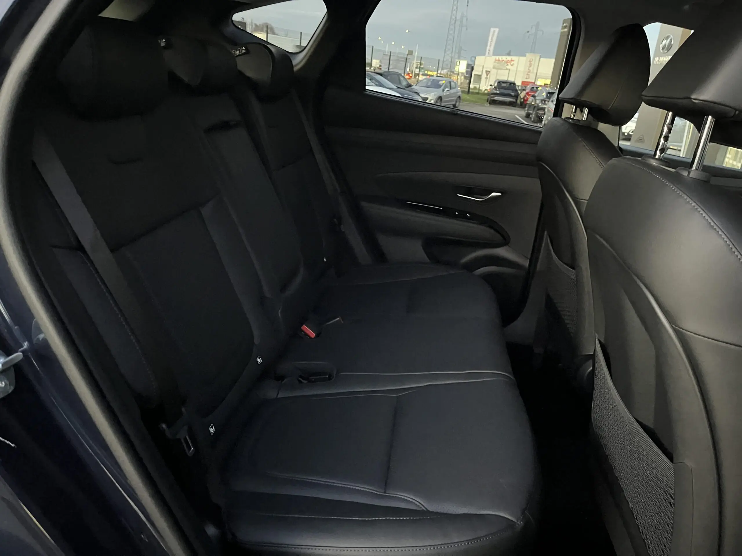 HYUNDAI_TUCSON_SIEGE-ARRIERE-DROIT