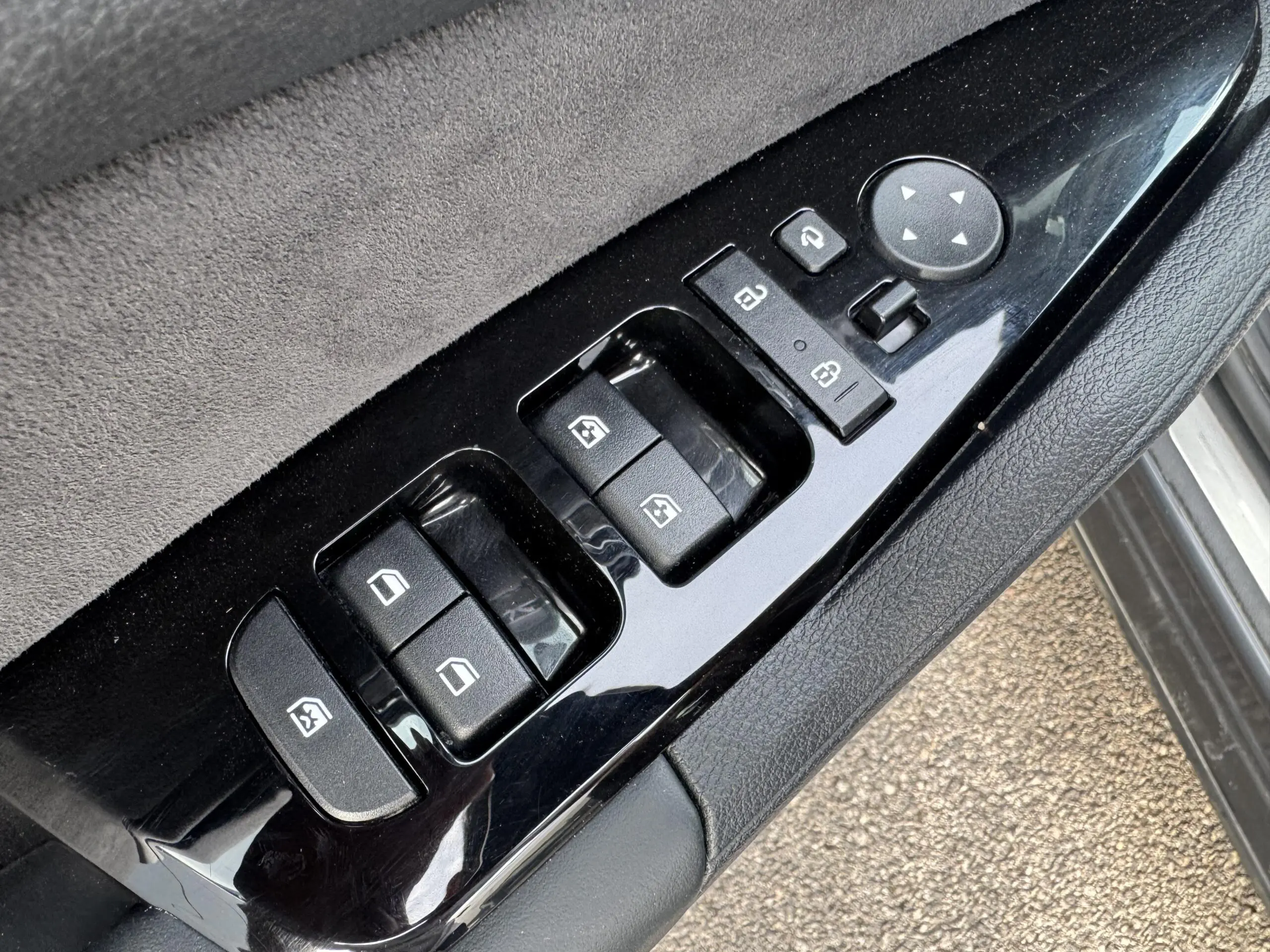 KIA_SPORTAGE