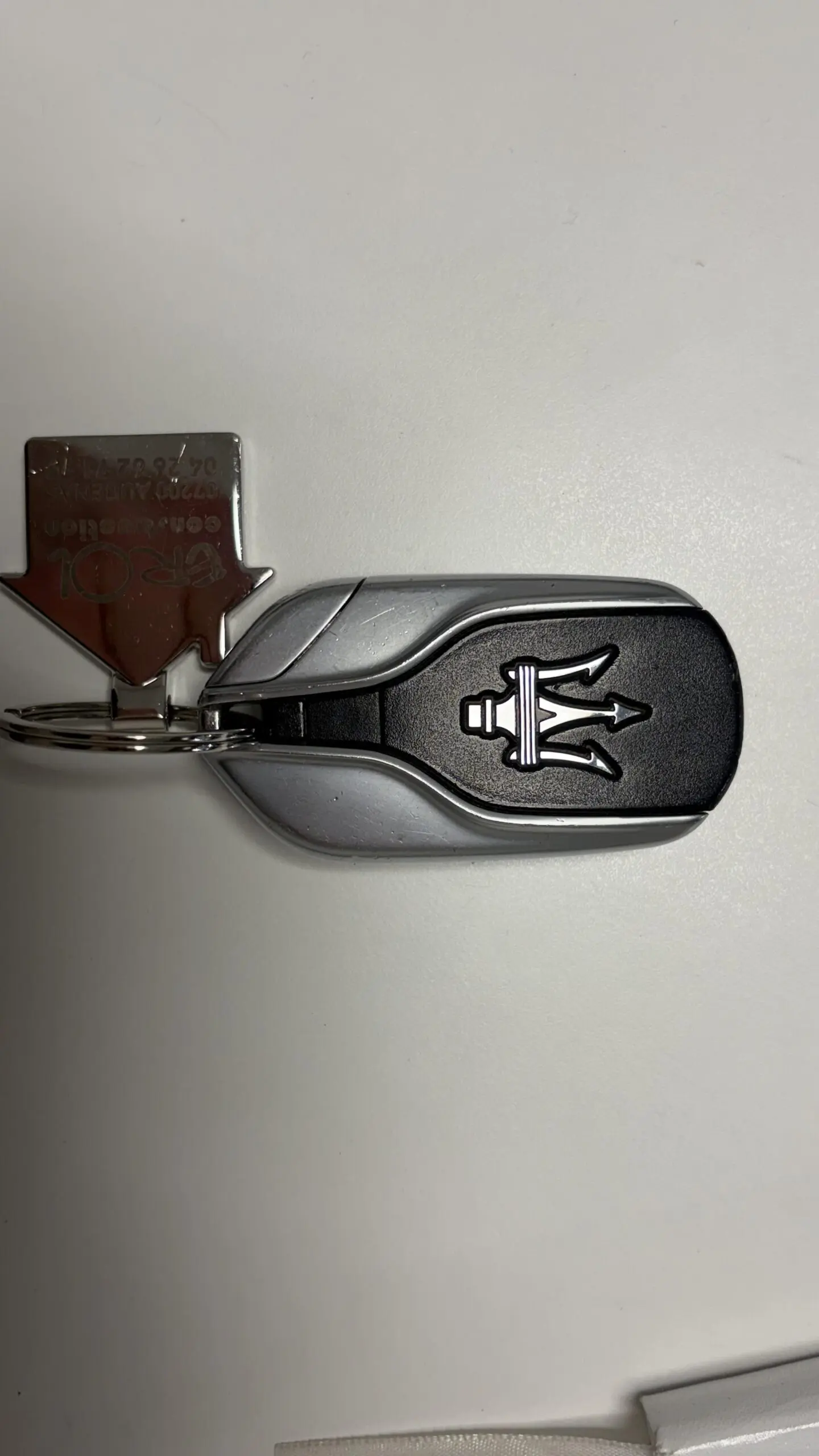 MASERATI_LEVANTE_CLE