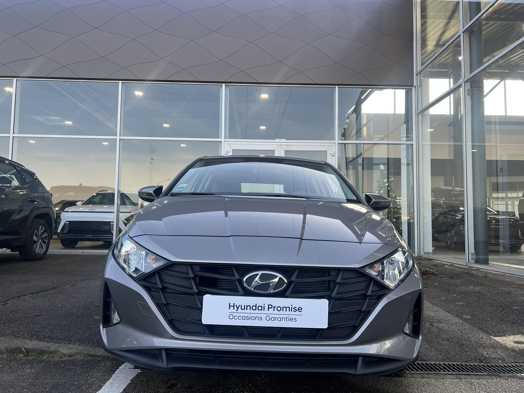 HYUNDAI_I20_34-ARRIERE-GAUCHE