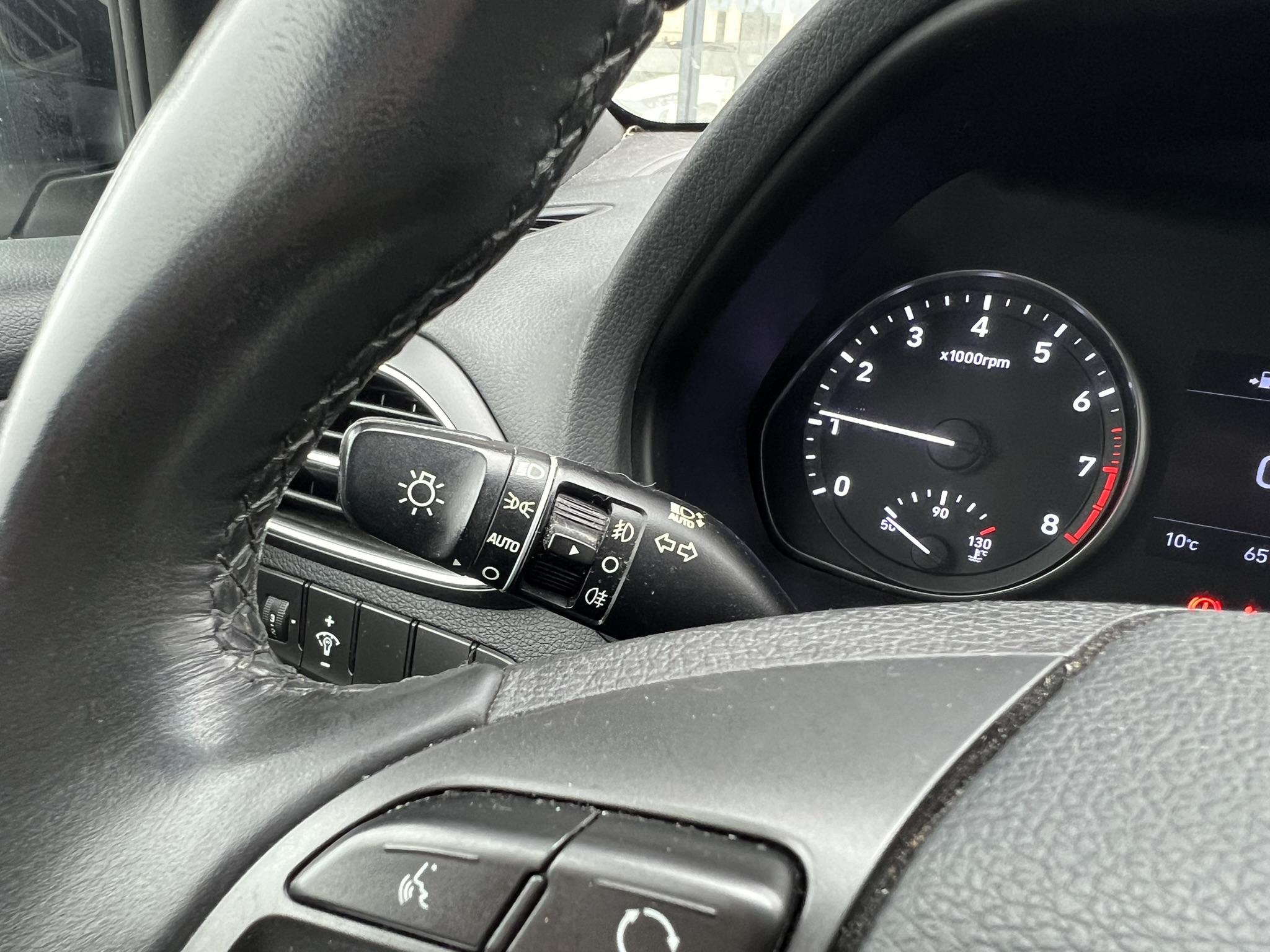 HYUNDAI_I30_SIEGE-CONDUCTEUR