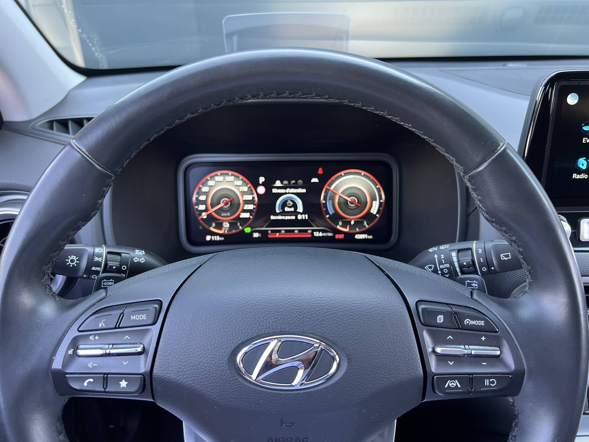 HYUNDAI_KONA-ELECTRIC