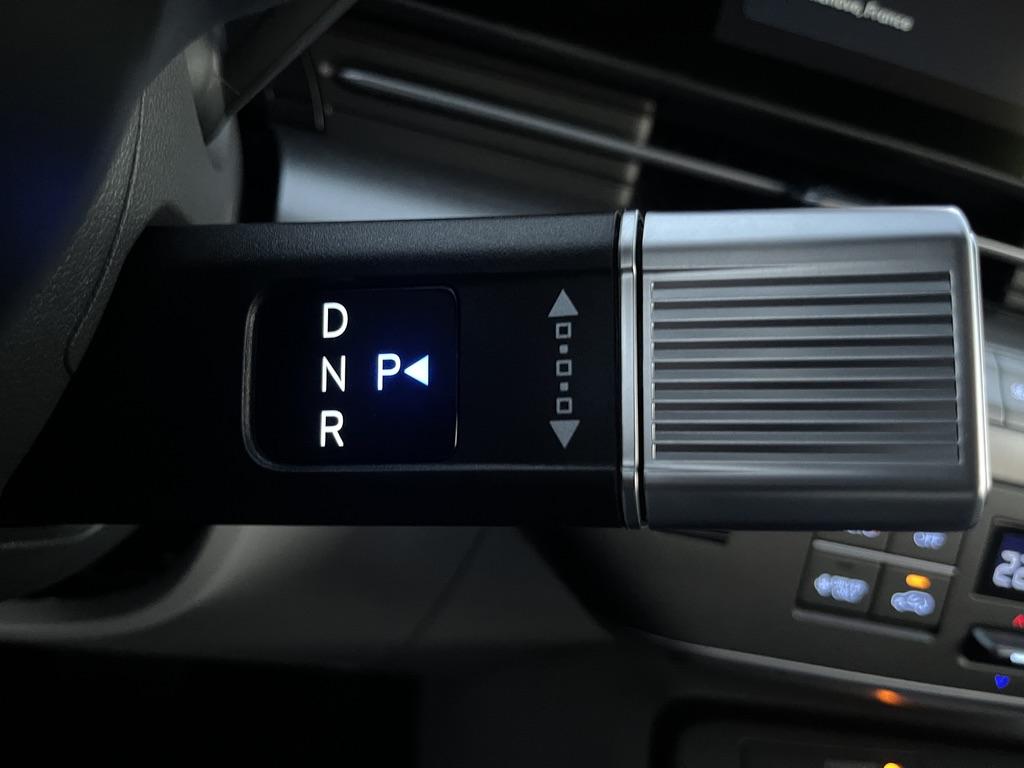 HYUNDAI_KONA_LEVIER-DE-VITESSE