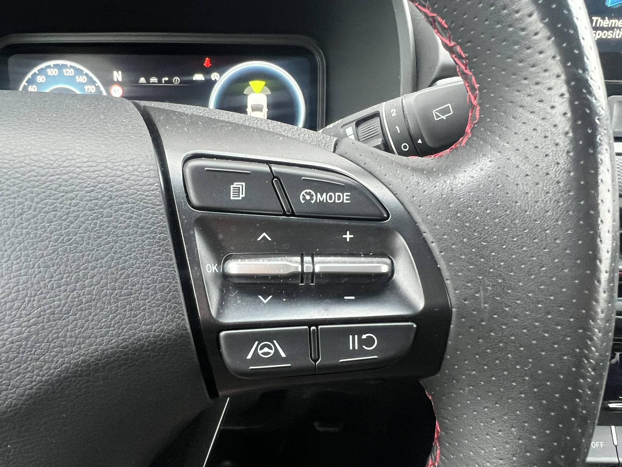 HYUNDAI_KONA_SIEGE-CONDUCTEUR