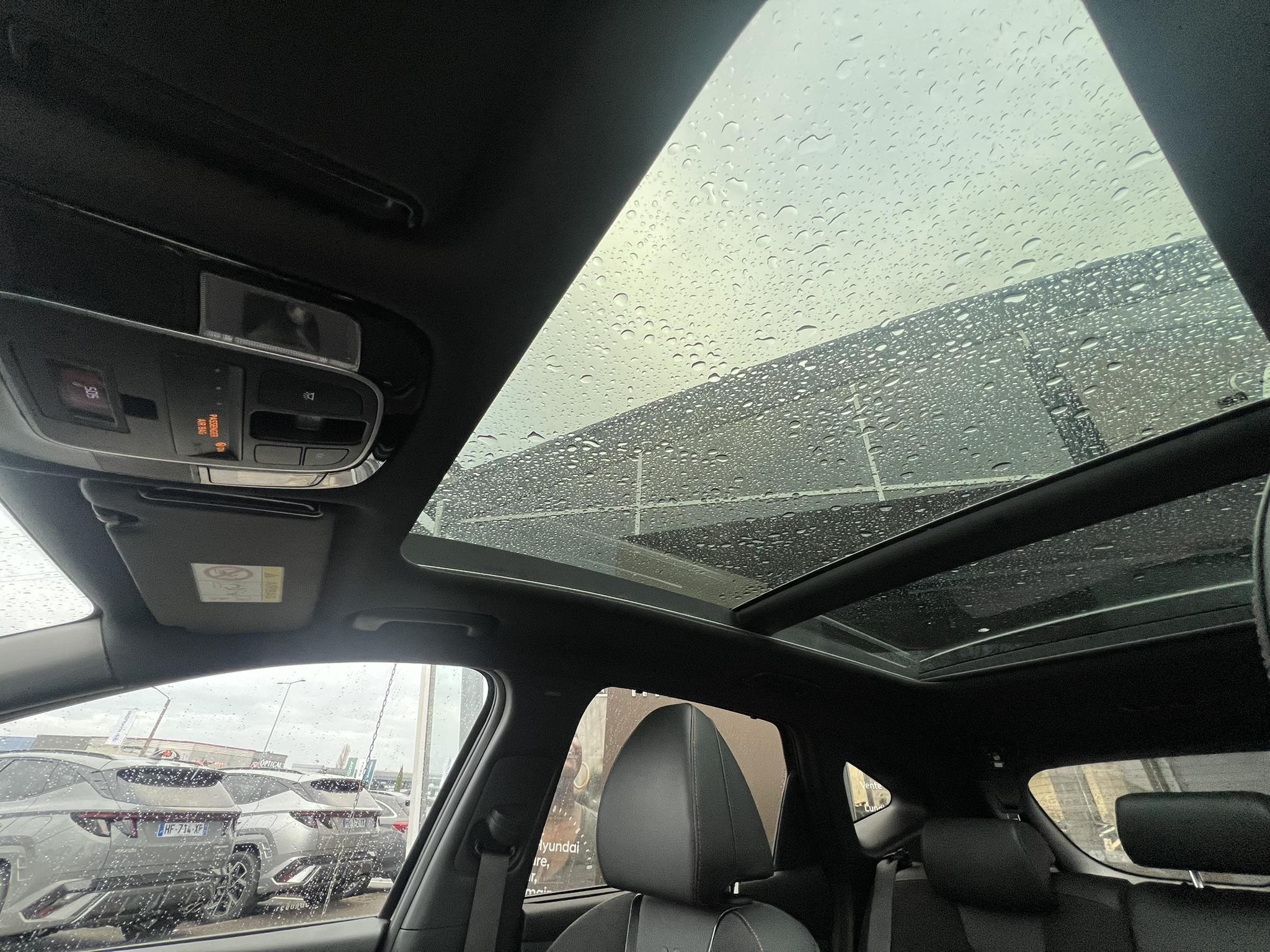 HYUNDAI_TUCSON_SIEGE-CONDUCTEUR