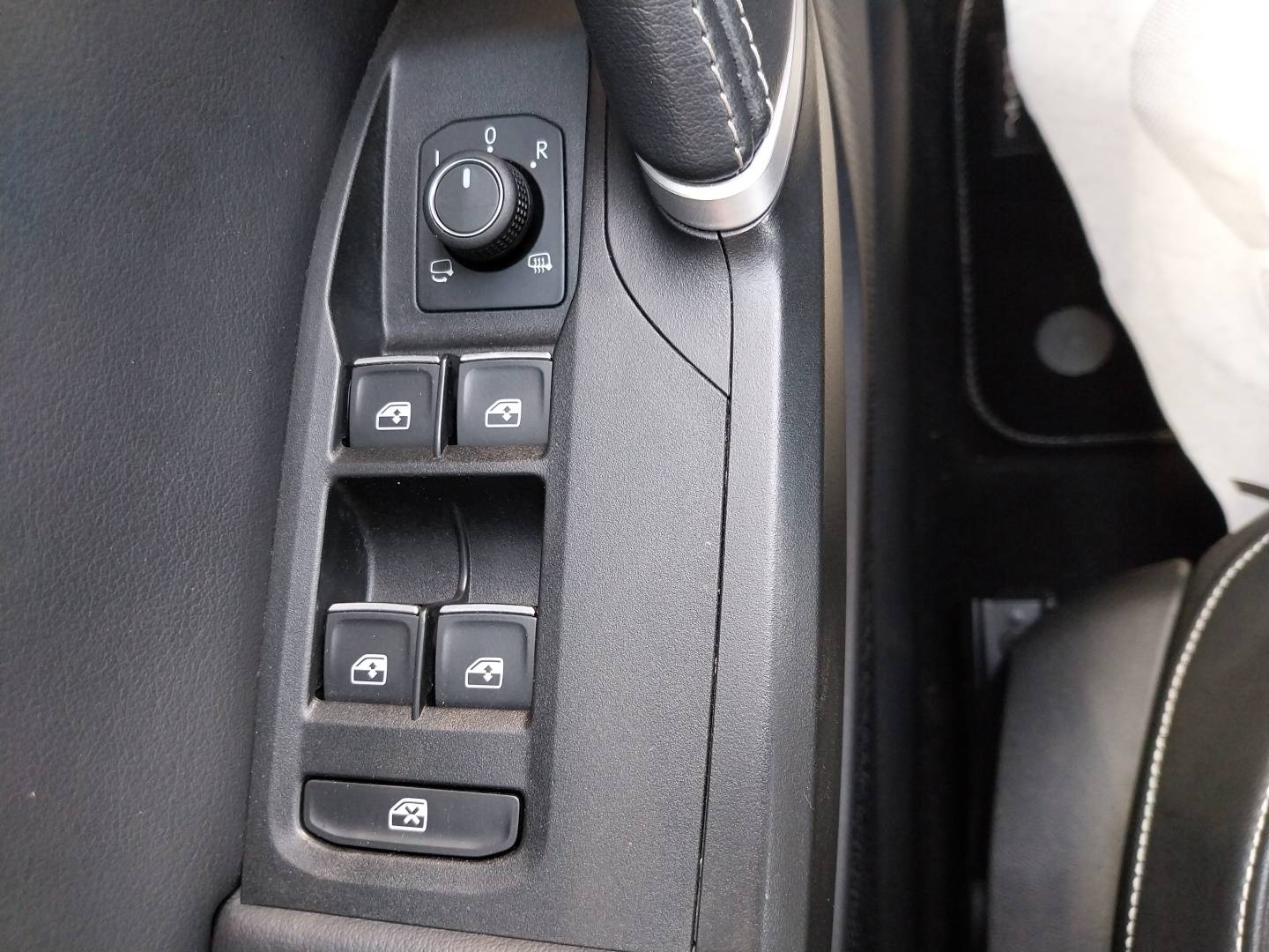 SEAT_LEON-SPORTSTOURER