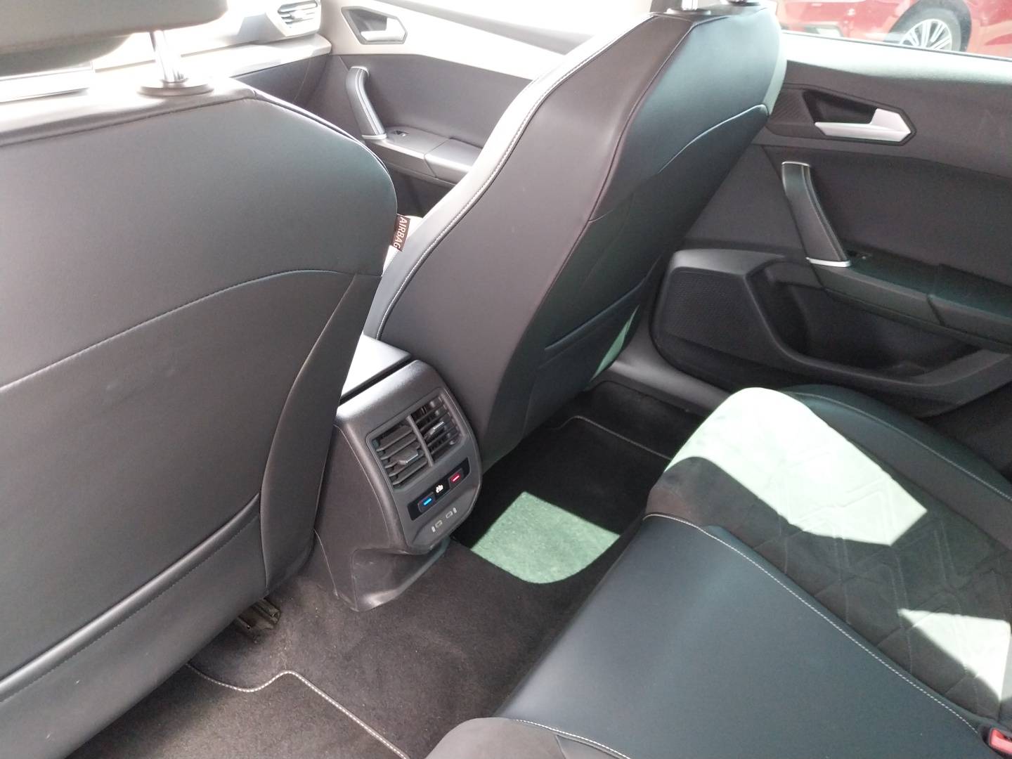 SEAT_LEON-SPORTSTOURER