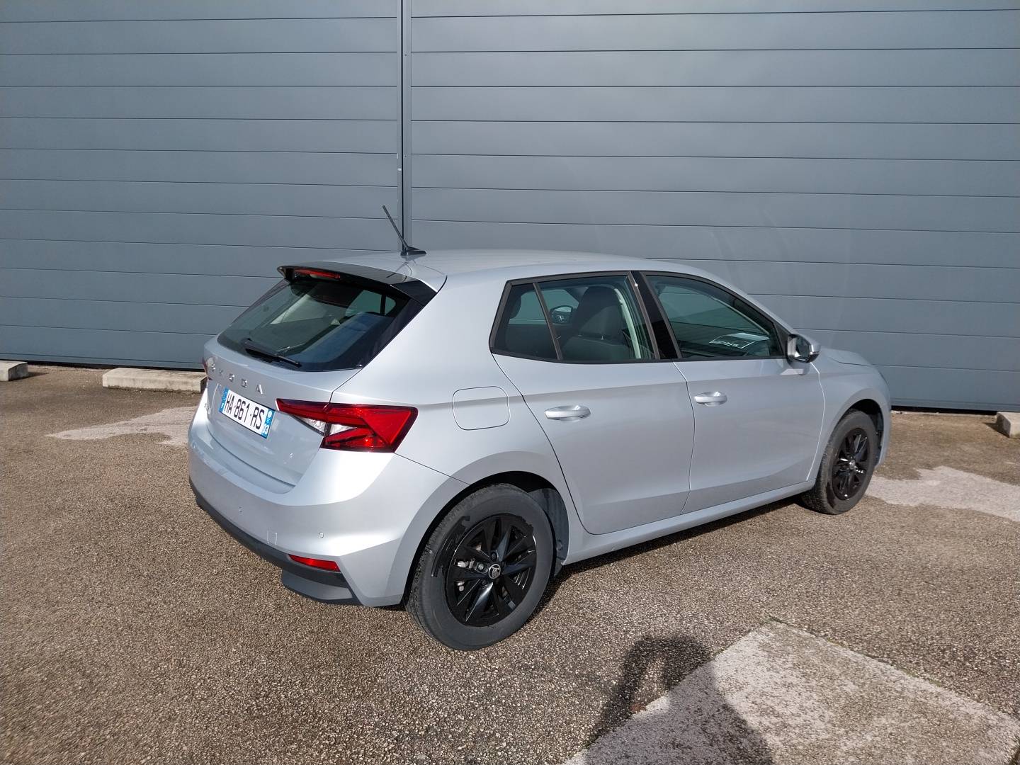 SKODA_FABIA_34-ARRIERE-DROIT