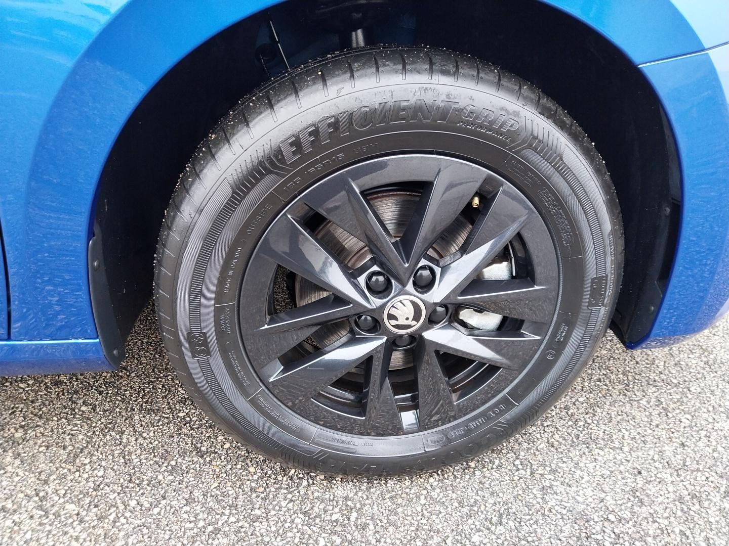 SKODA_FABIA_JANTE-AVANT-GAUCHE