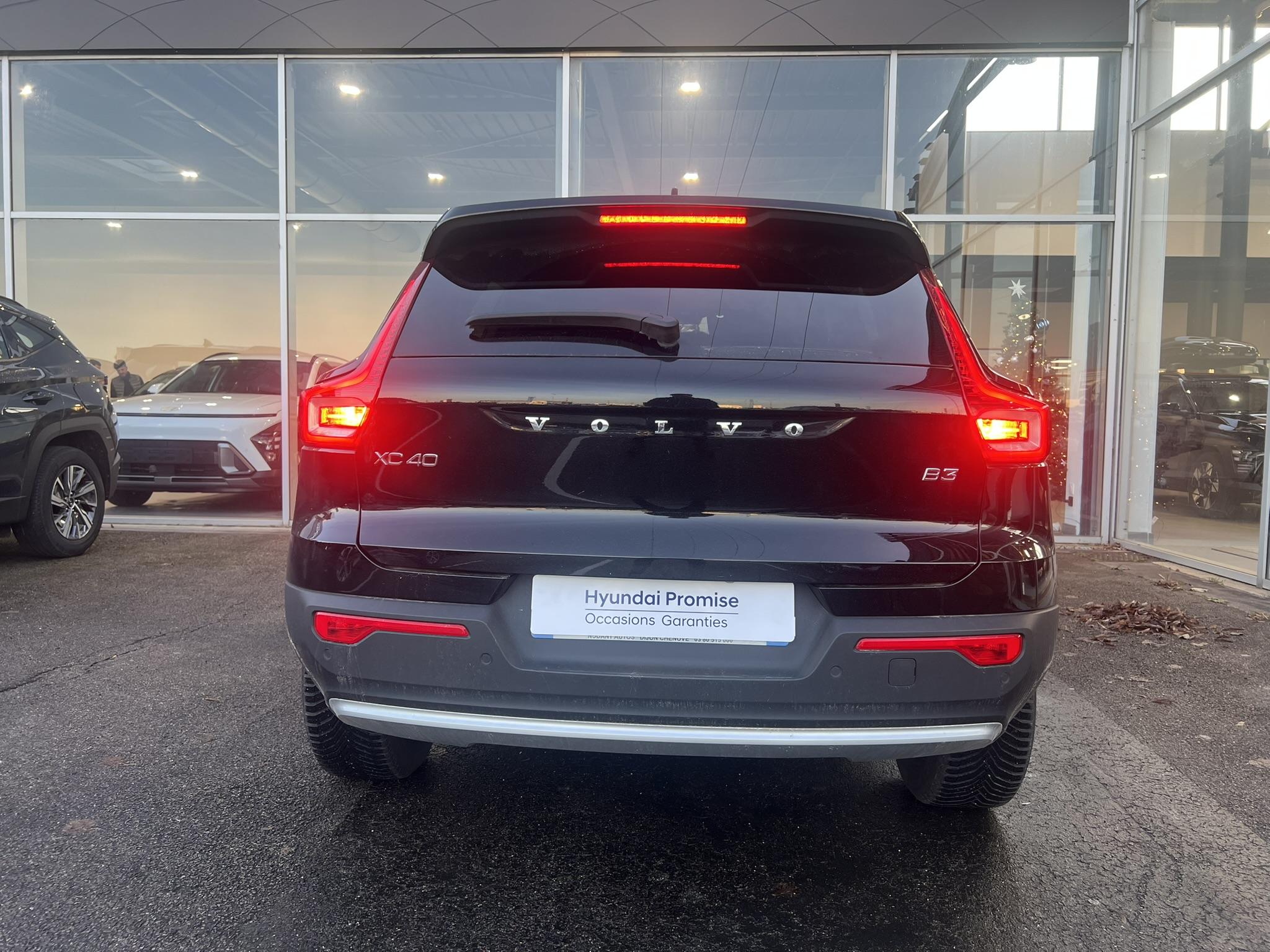 VOLVO_XC40_34-ARRIERE-GAUCHE