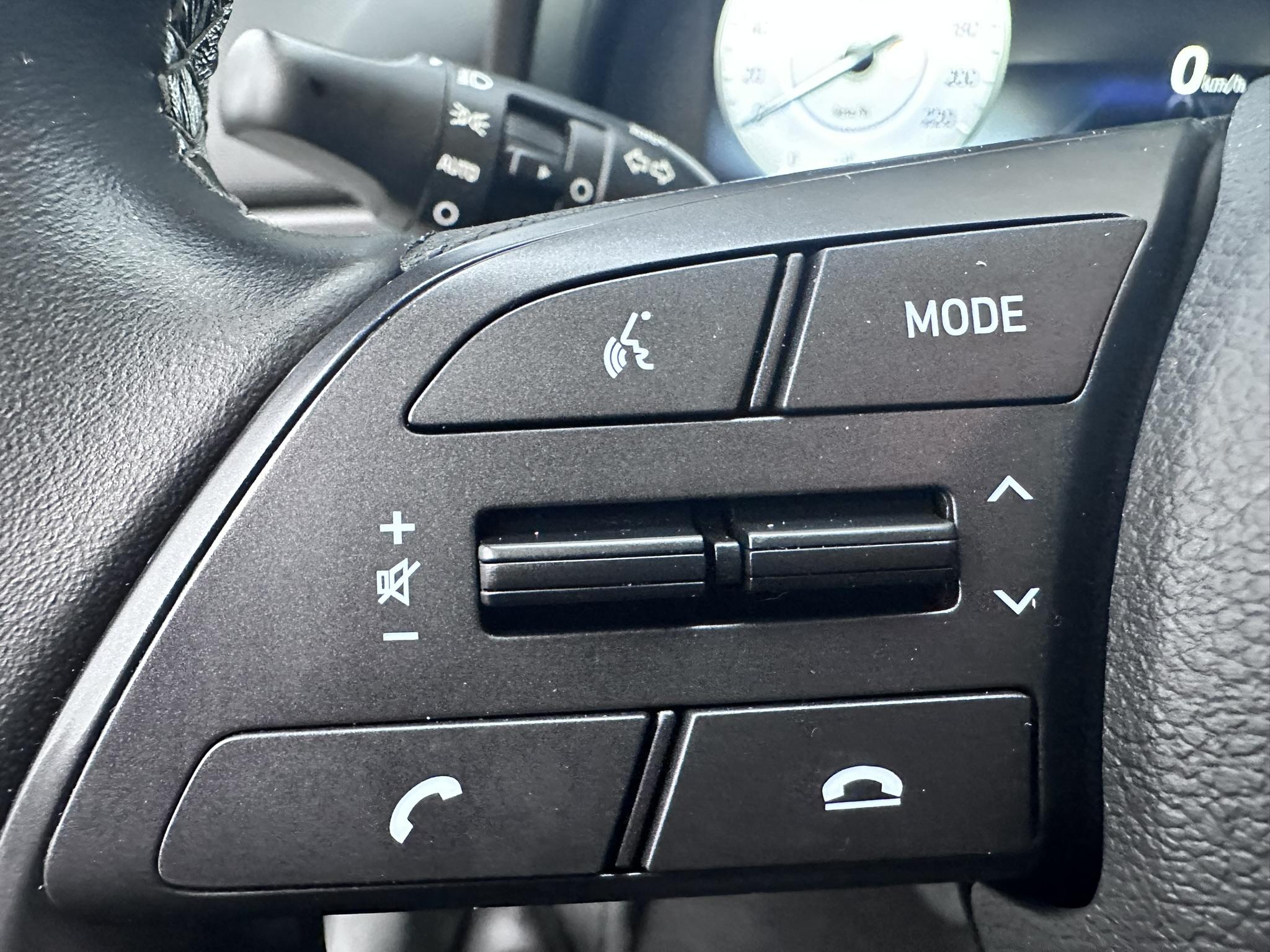 HYUNDAI_I20_CONSOLE-CENTRALE-GPS