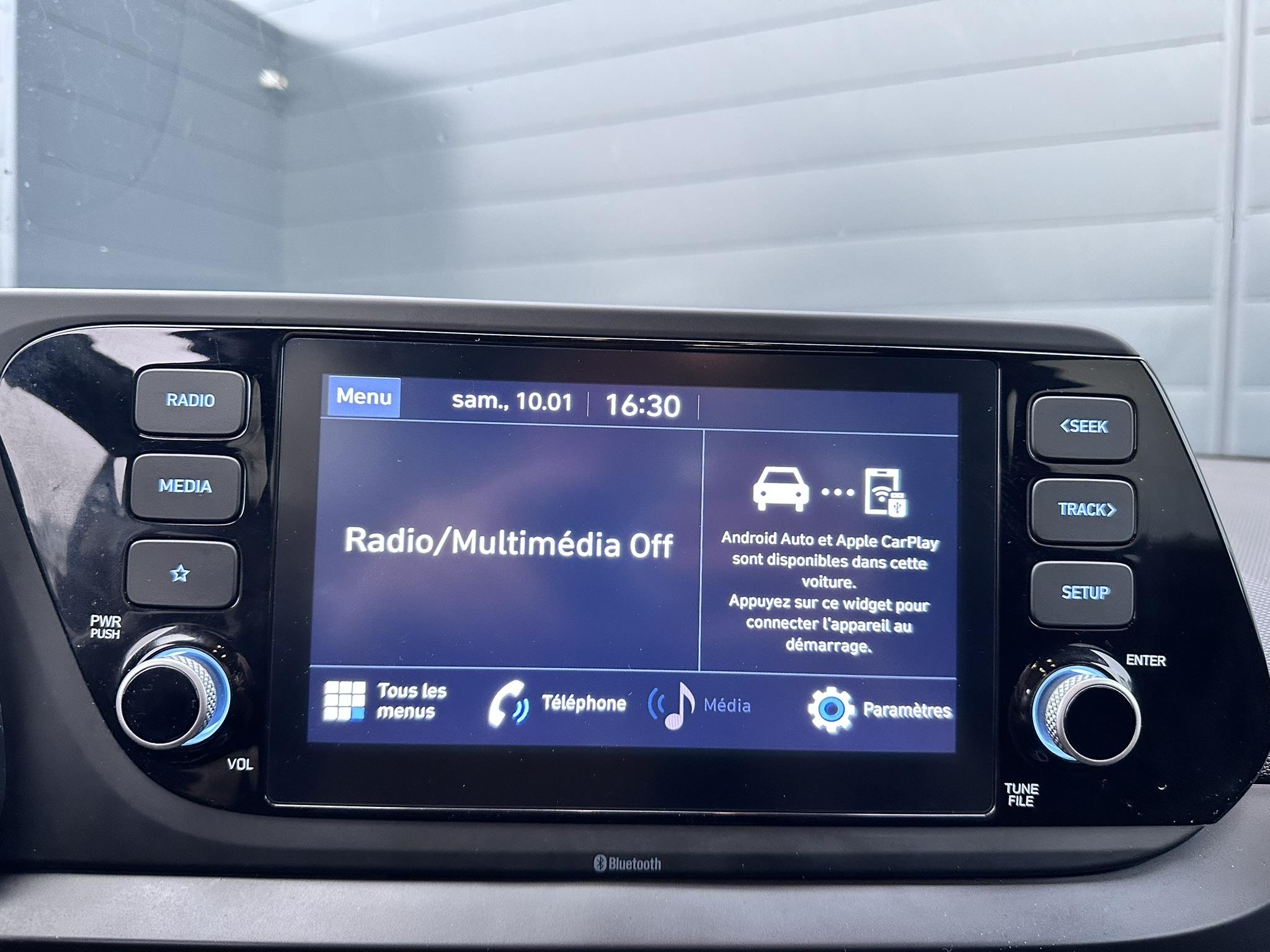 HYUNDAI_I20_INTERIEUR-CONDUCTEUR