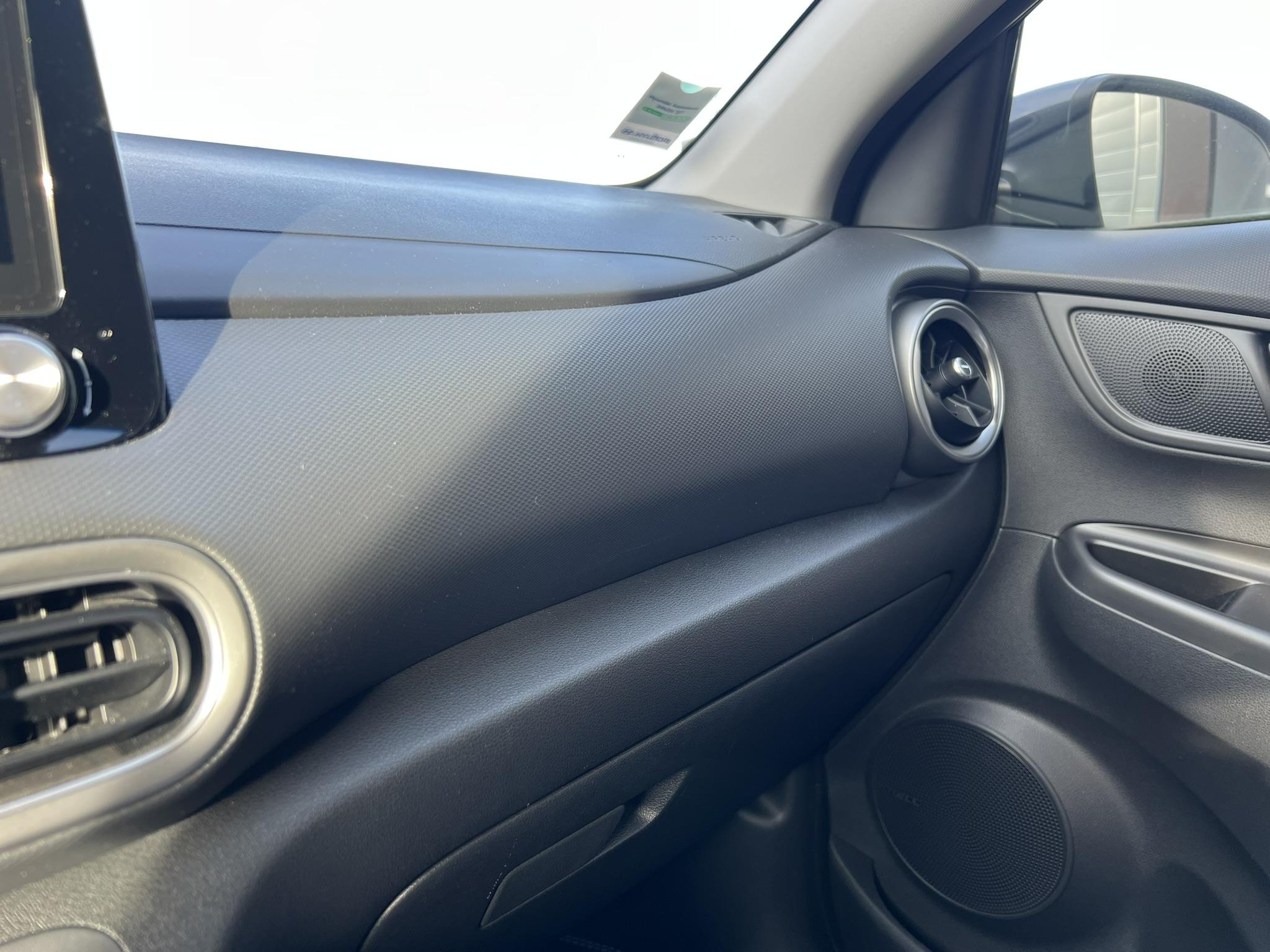 HYUNDAI_KONA-ELECTRIC_PANNEAU-DE-PORTE-ARRIERE-DROIT