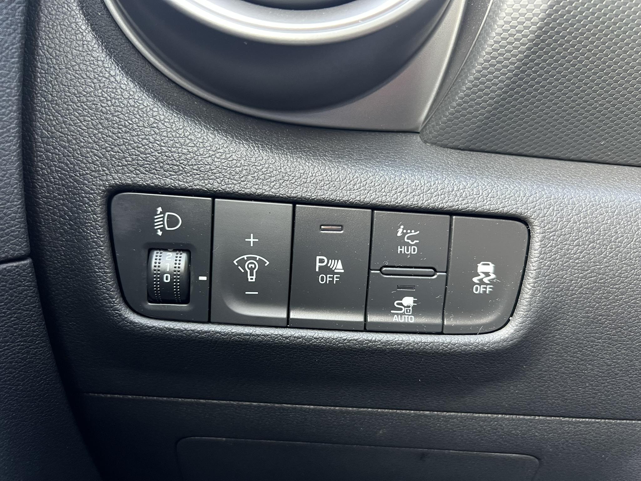 HYUNDAI_KONA-ELECTRIC_PANNEAU-DE-PORTE-ARRIERE-GAUCHE