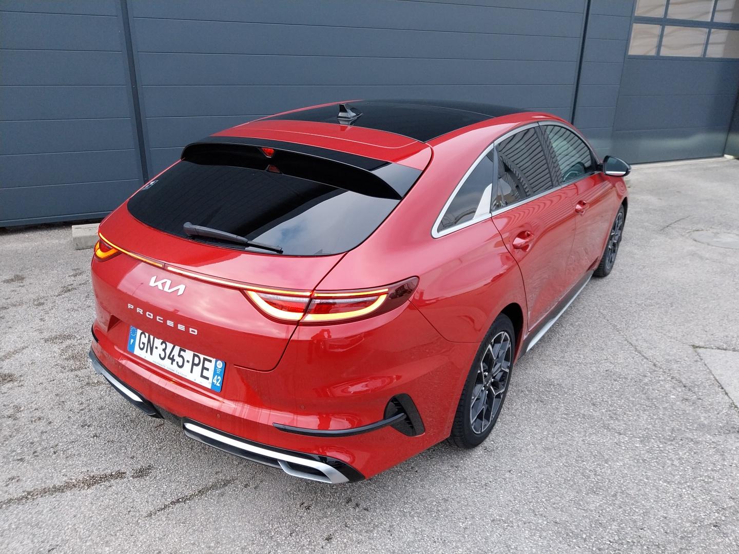 KIA_PROCEED_34-ARRIERE-DROIT