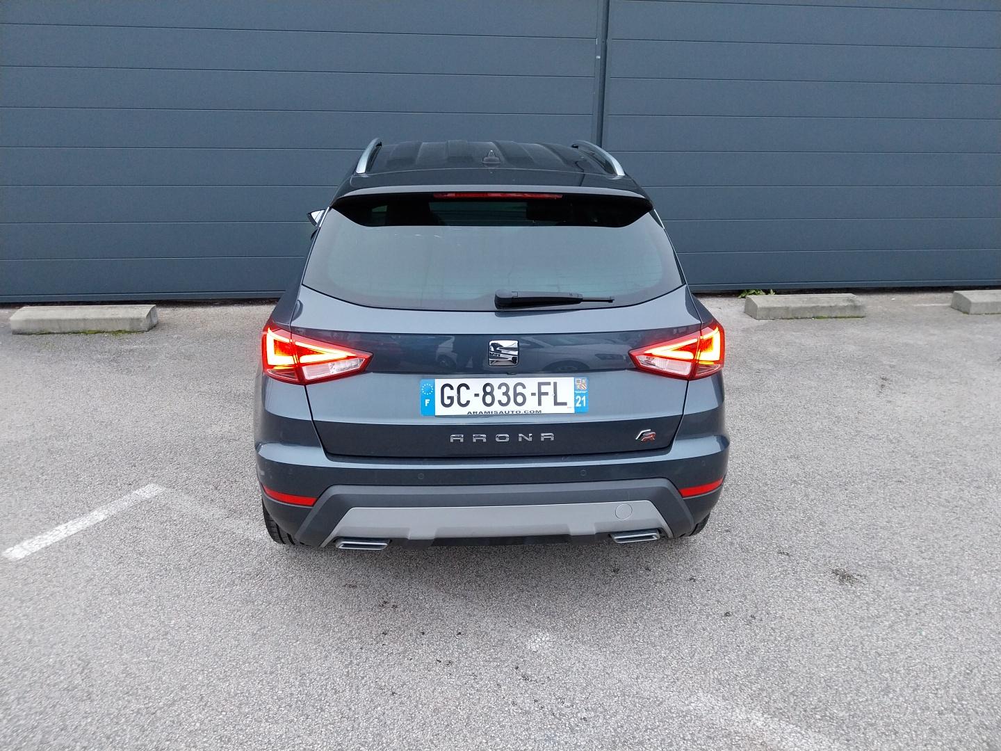 SEAT_ARONA_FACE-ARRIERE