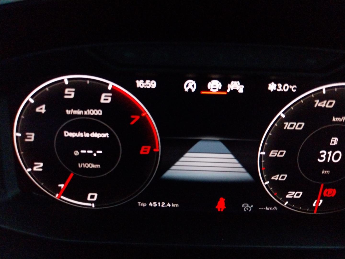 SEAT_ARONA_PANNEAU-DE-PORTE-AVANT-DROIT