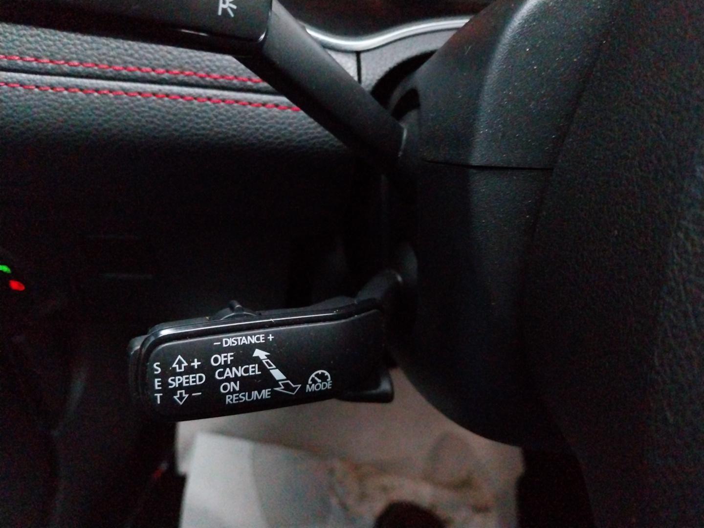 SEAT_ARONA_SIEGE-AVANT-PASSAGER