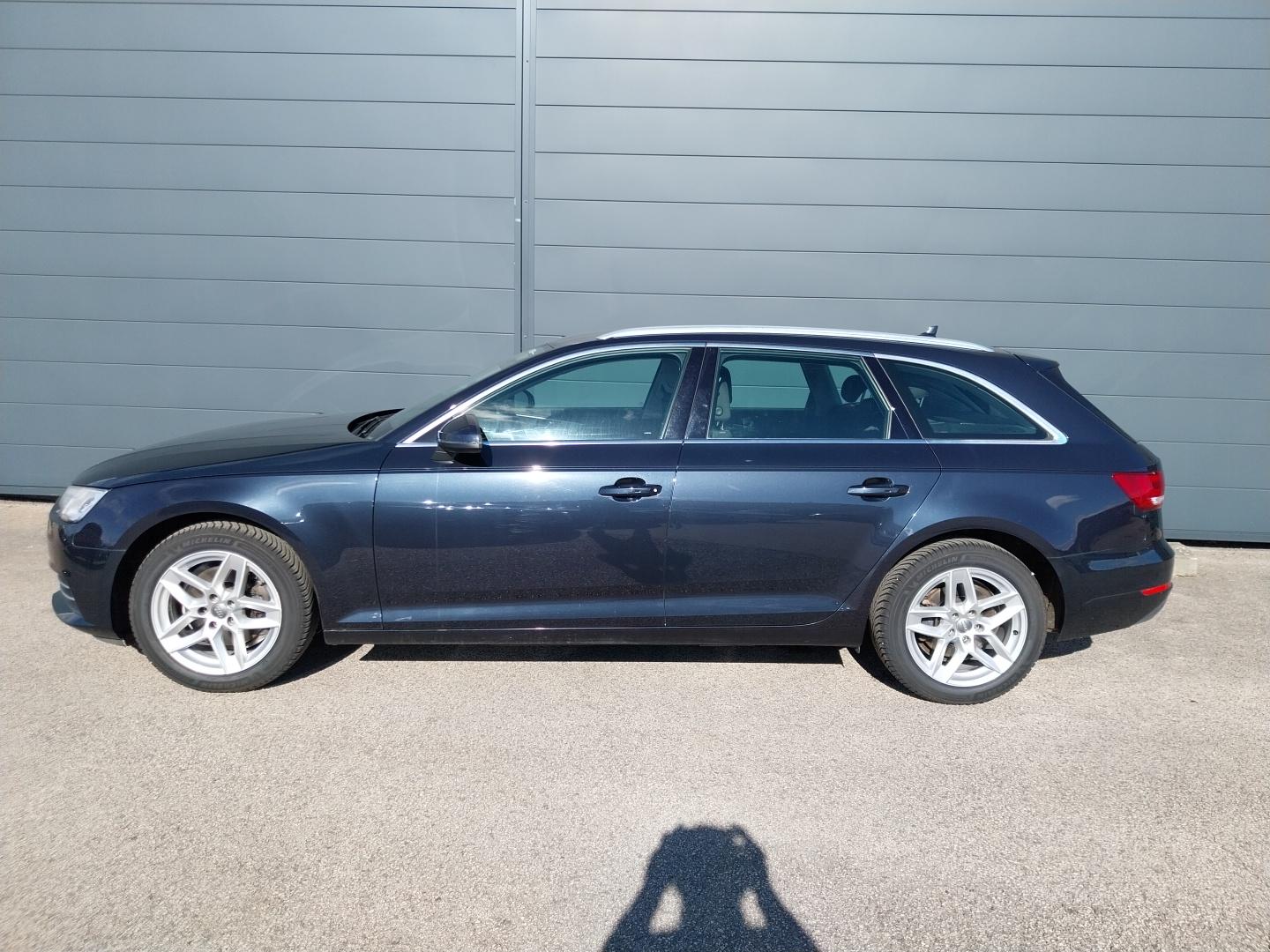 AUDI_A4-AVANT_34-ARRIERE-GAUCHE