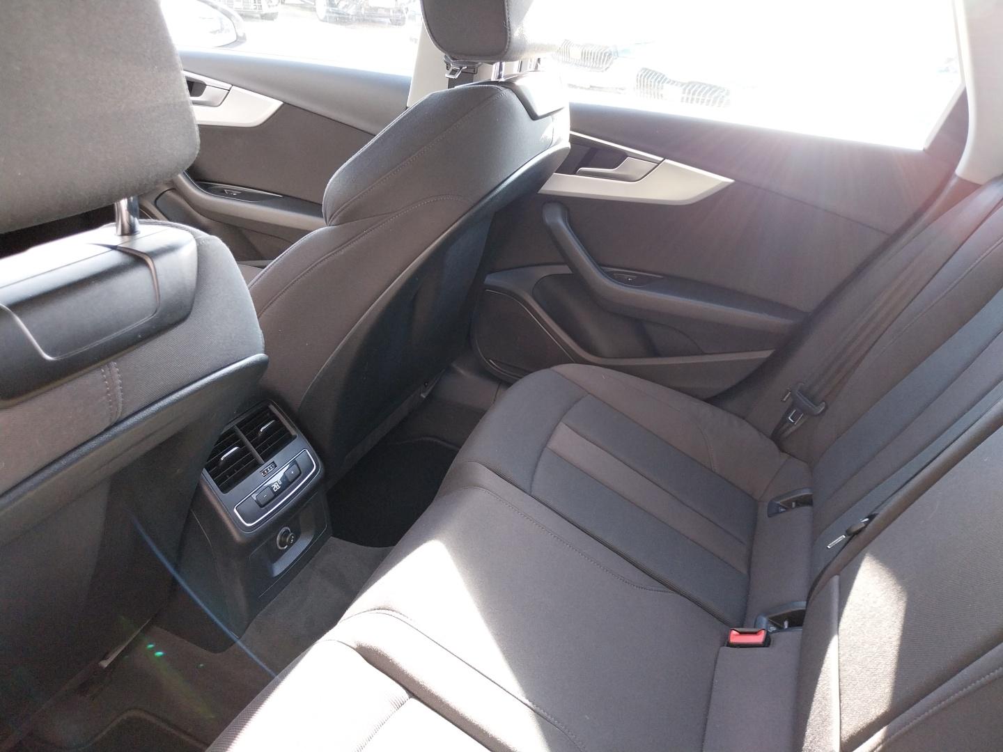 AUDI_A4-AVANT_BLOC-COMPTEUR