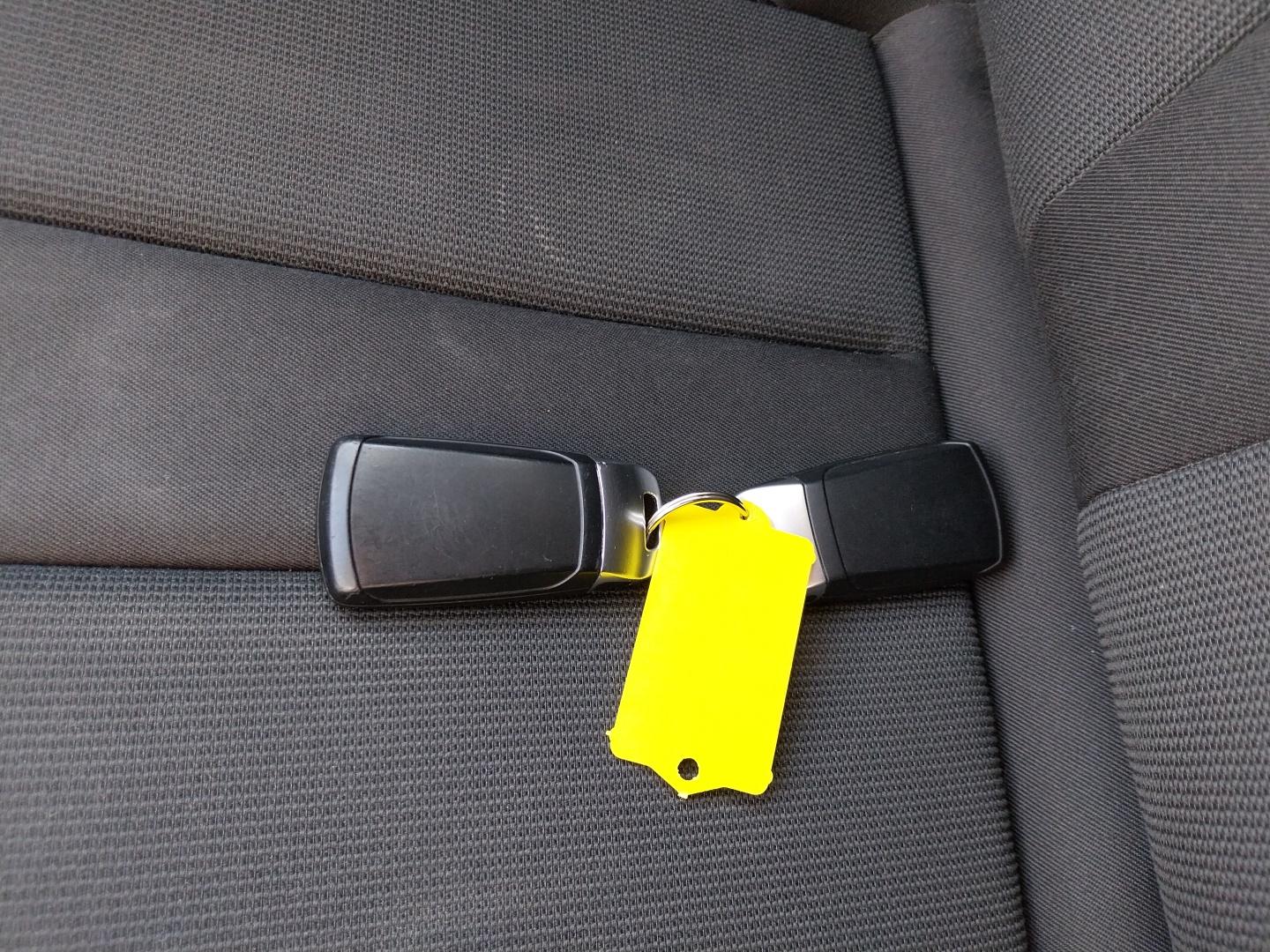 AUDI_A4-AVANT_COFFRE