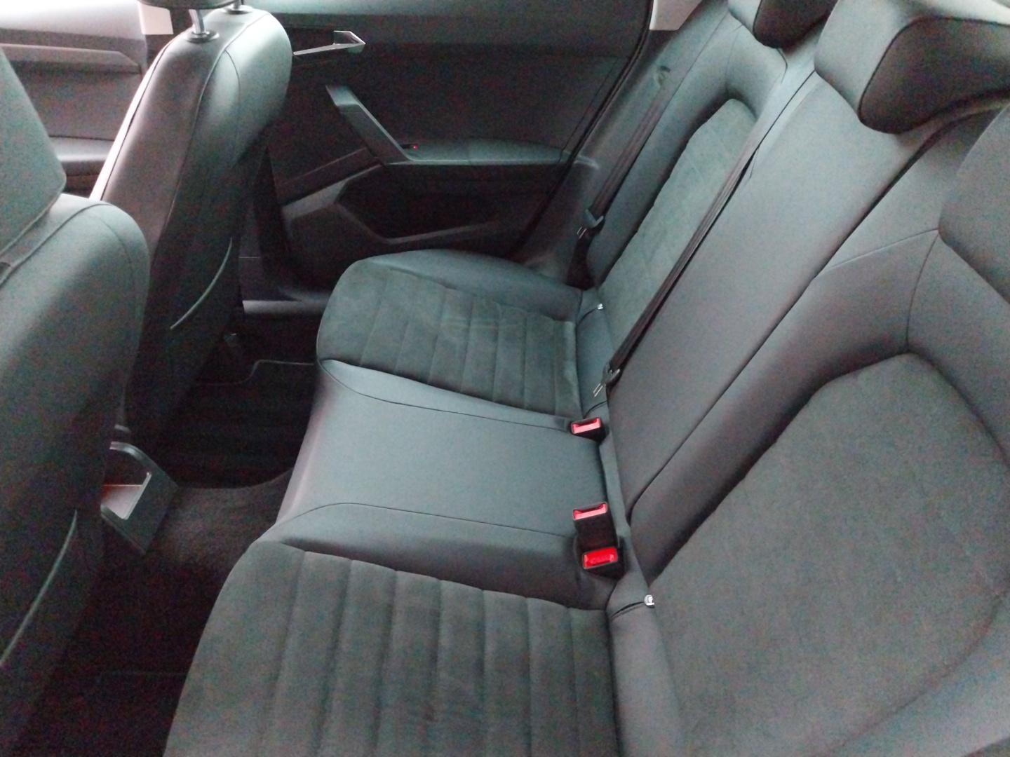 SEAT_ARONA_BLOC-COMPTEUR