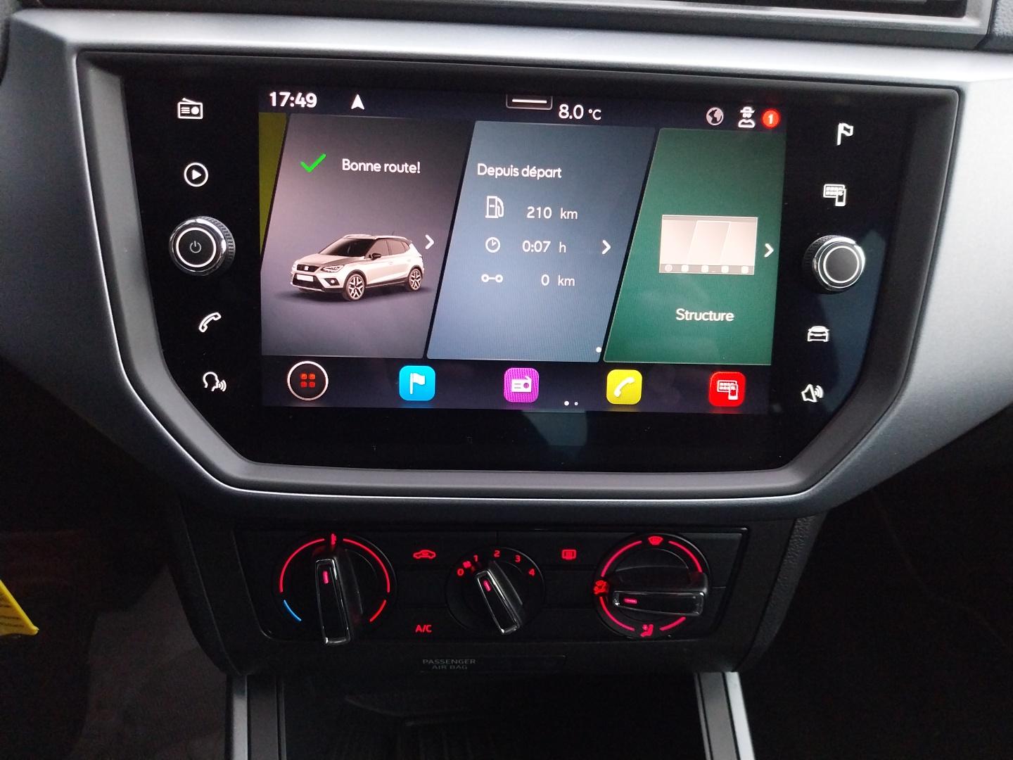 SEAT_ARONA_CONSOLE-CENTRALE-CAMERA-DE-RECUL