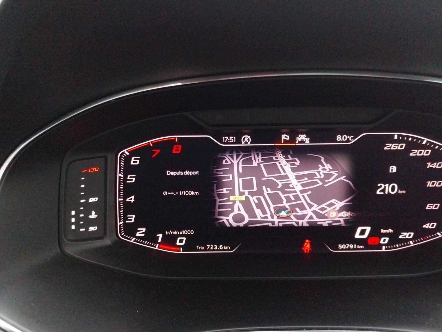 SEAT_ARONA_PANNEAU-DE-PORTE-AVANT-GAUCHE