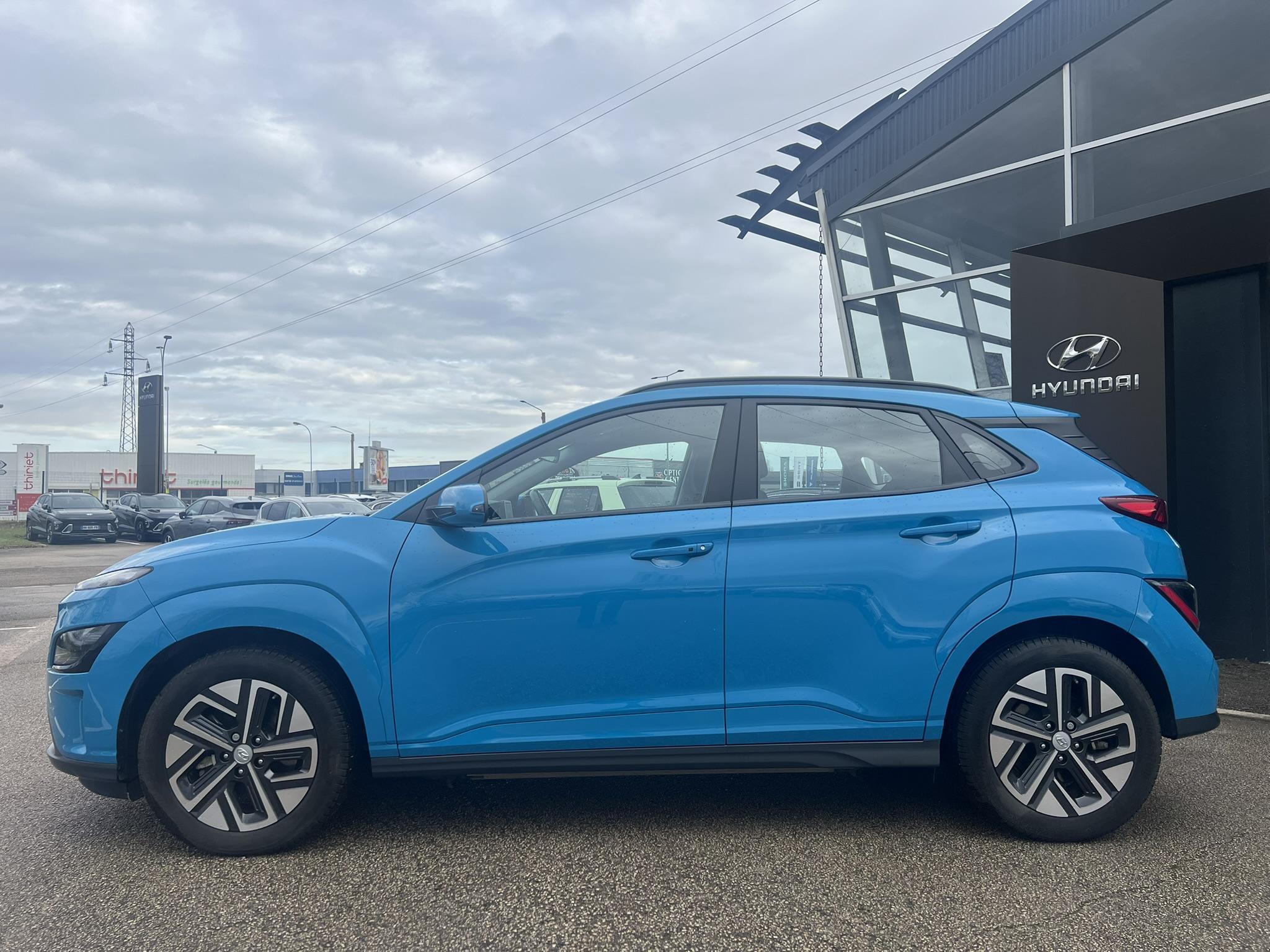 HYUNDAI_KONA-ELECTRIC_PROFIL-GAUCHE
