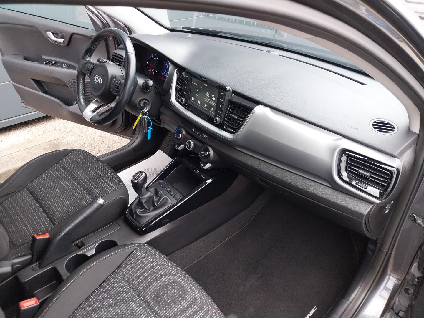 KIA_STONIC_JANTE-AVANT-DROITE