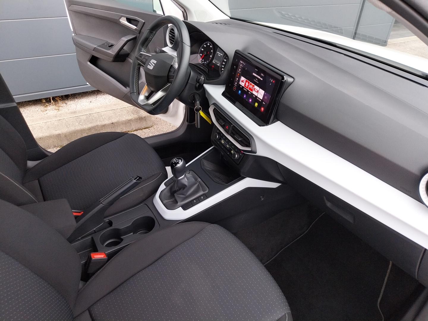 SEAT_ARONA_PLANCHE-DE-BORD